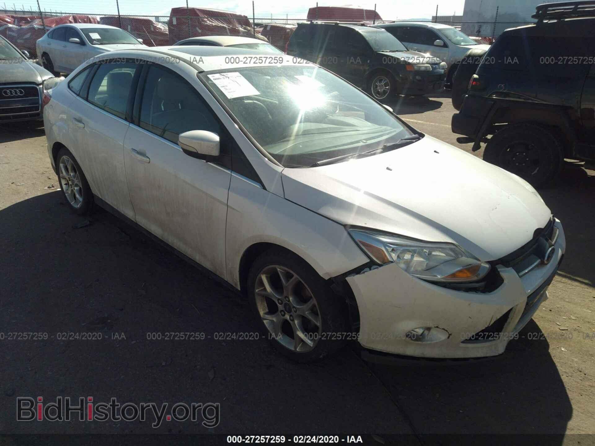Photo 1FAHP3H27CL369890 - FORD FOCUS 2012