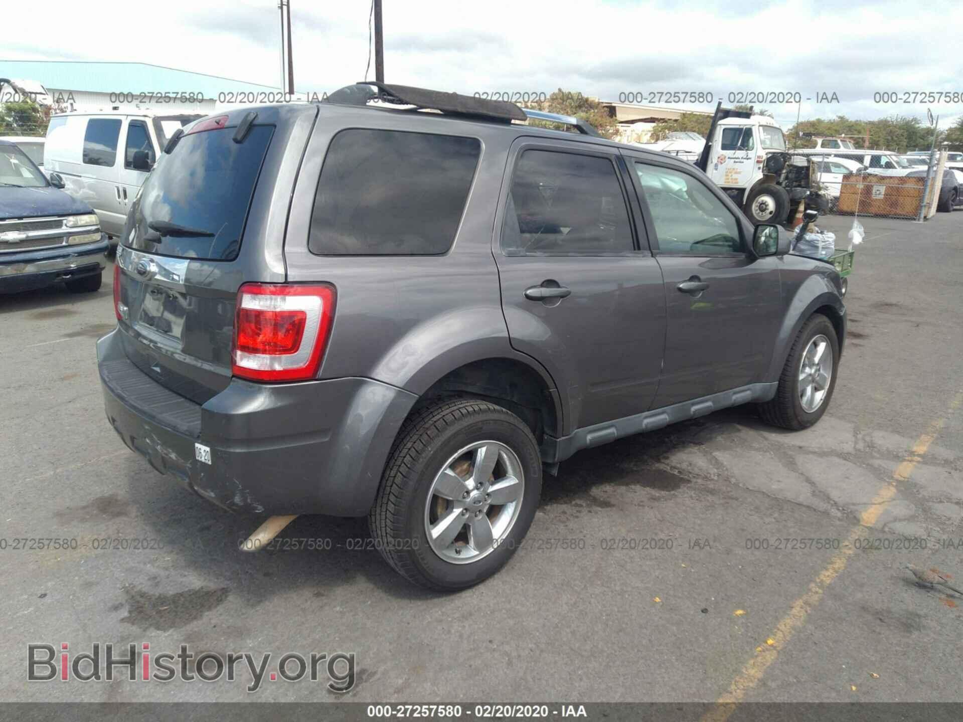2011 FORD ESCAPE - VIN: 1FMCU0E77BKC17412 - Photo 4