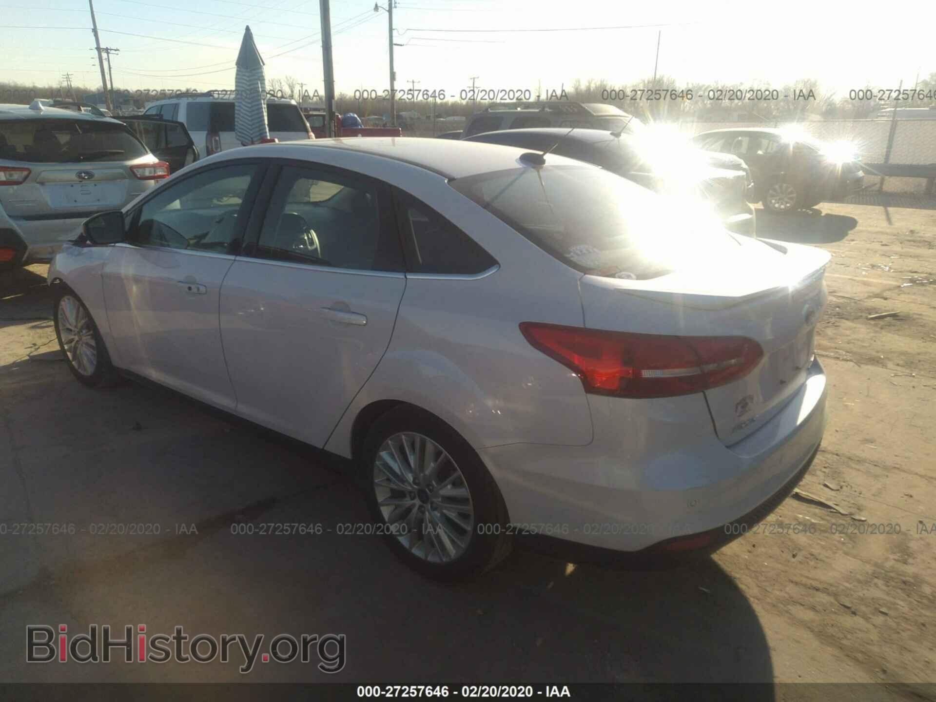 2017 FORD FOCUS - VIN: 1FADP3J22HL227902 - Фото 3