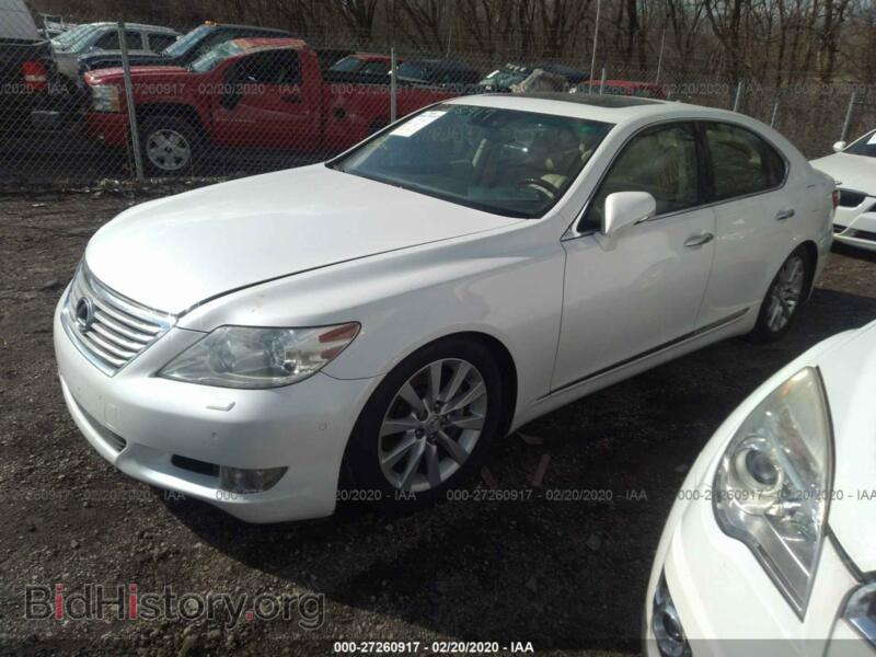 2010 Lexus LS (VIN JTHCL5EF7A5006752) — фото 2 из 11