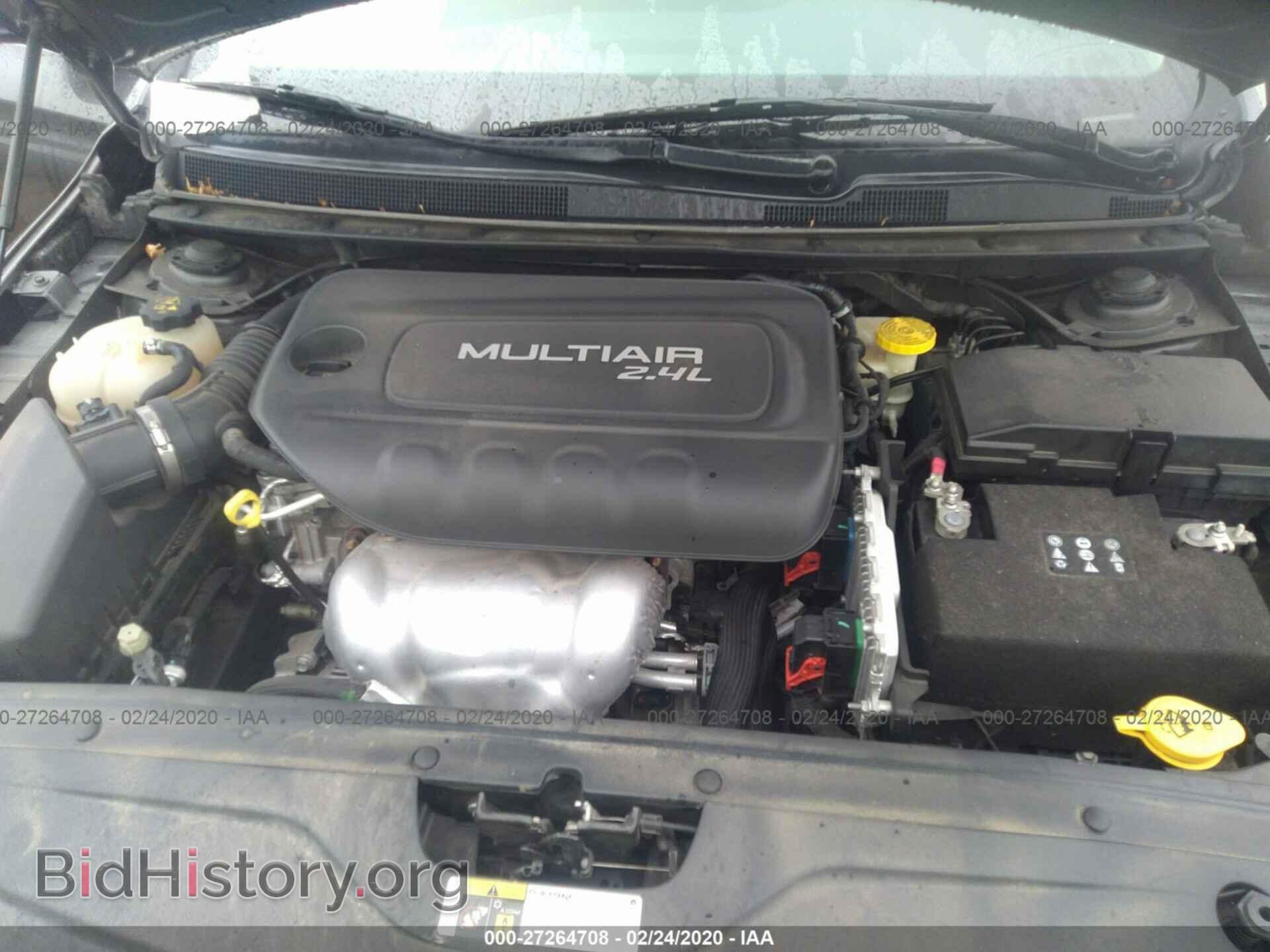 2015 CHRYSLER 200 - VIN: 1C3CCCAB2FN641446 - Фото 10
