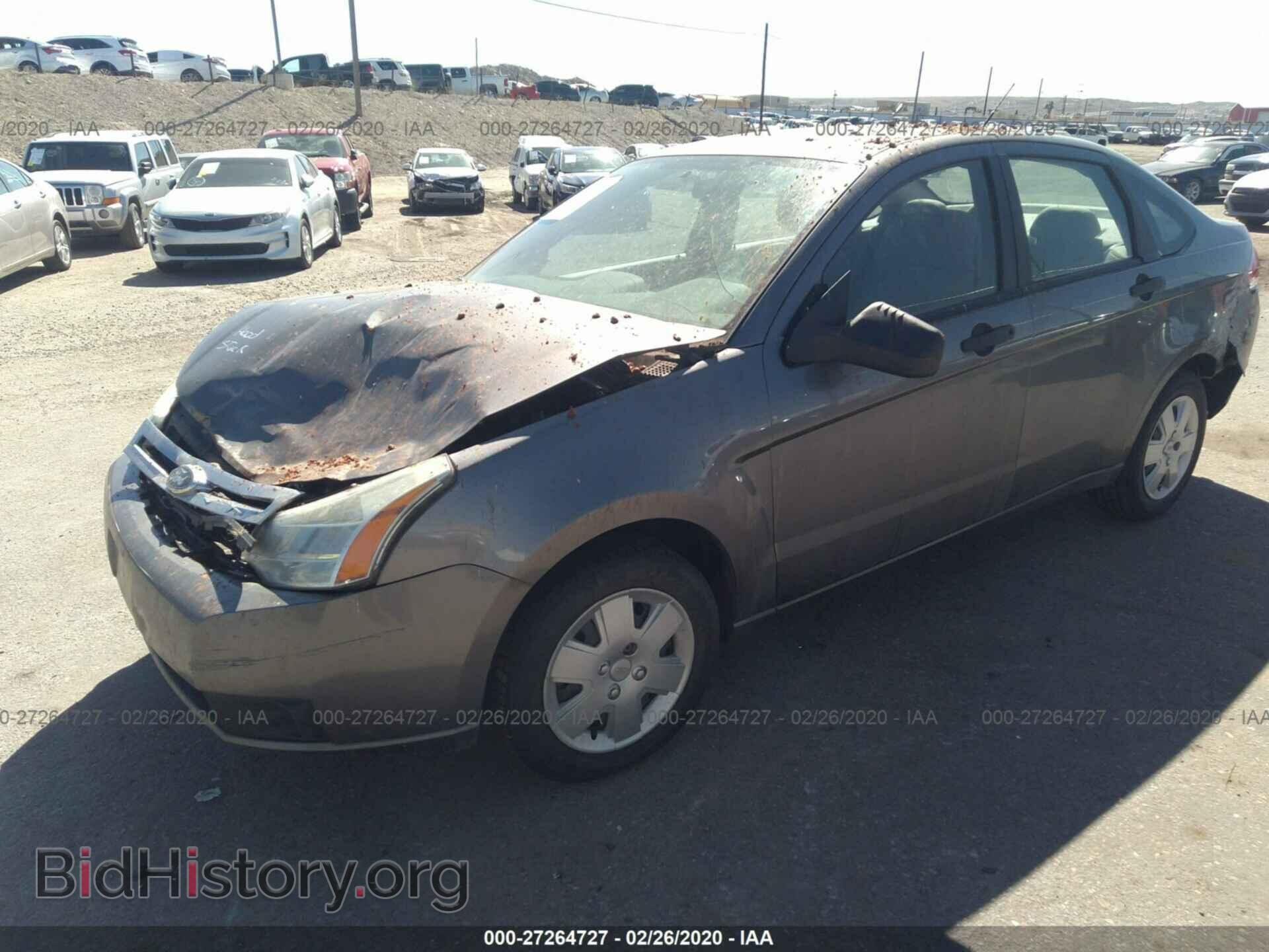 2011 FORD FOCUS - VIN: 1FAHP3EN9BW166348 - Фото 2