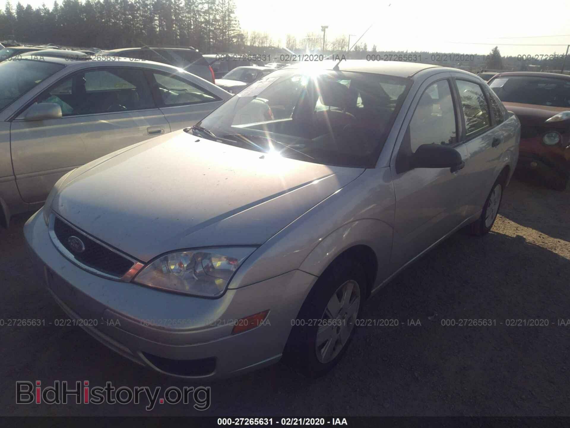 2007 FORD FOCUS - VIN: 1FAHP34N67W154778 - Фото 2