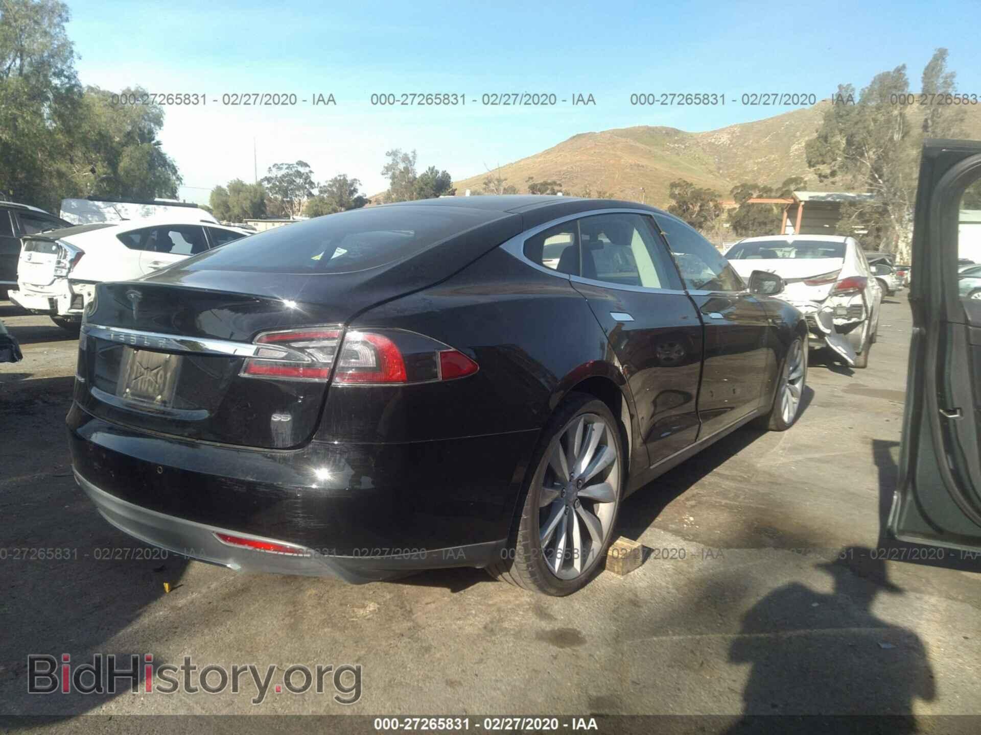 2014 TESLA MODEL S - VIN: 5YJSA1H19EFP35318 - Photo 4
