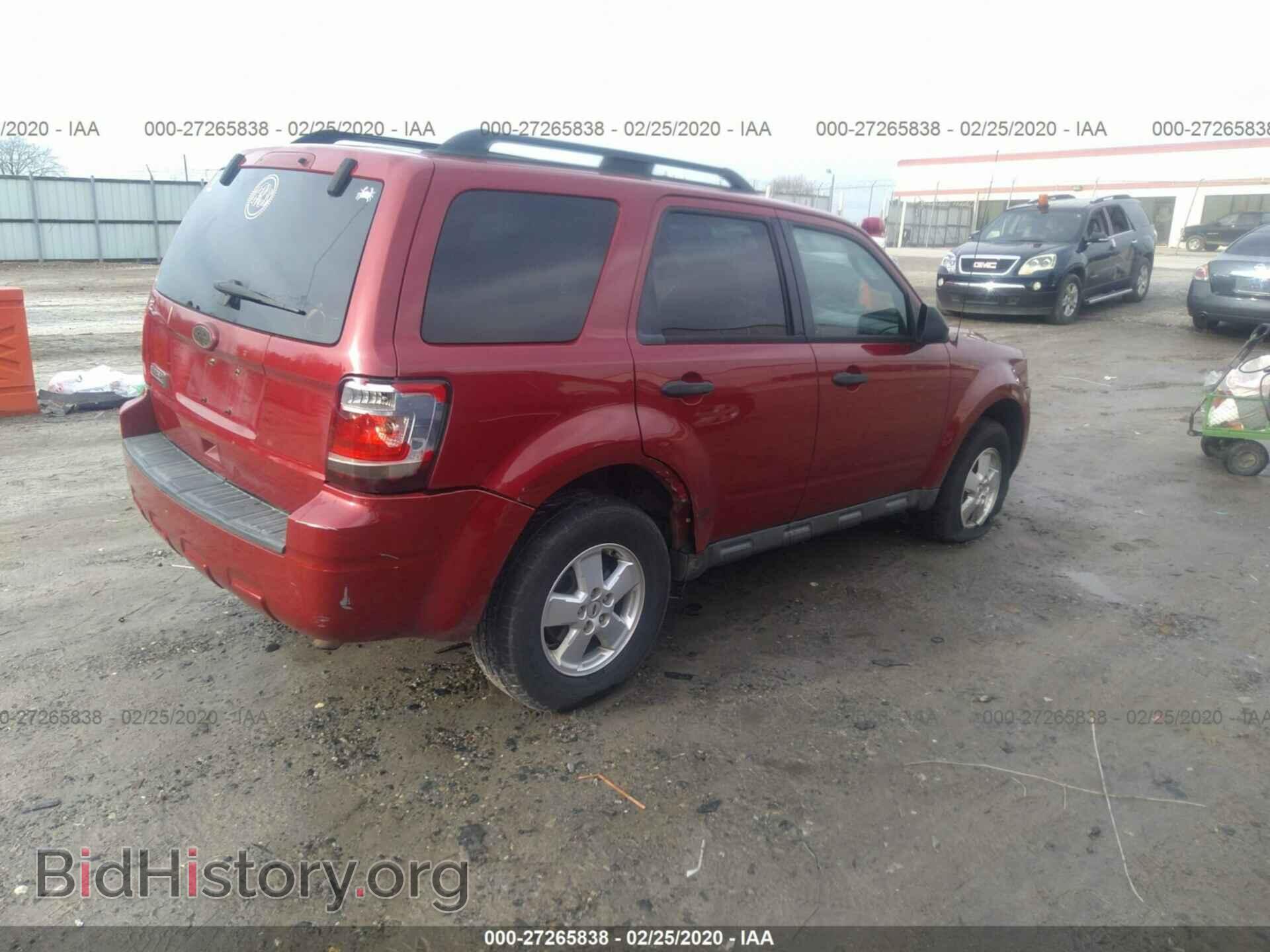 2011 FORD ESCAPE - VIN: 1FMCU0D71BKA54662 - Фото 4