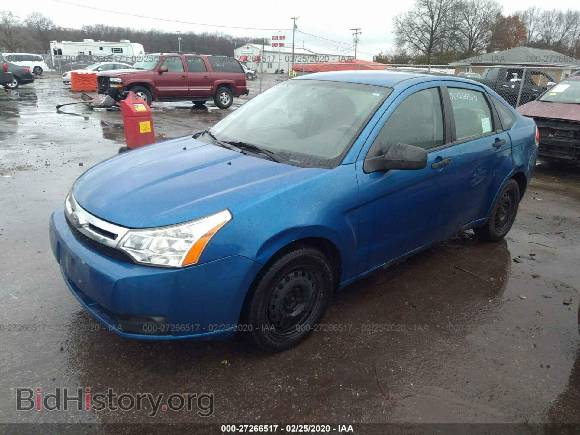 2010 FORD FOCUS - VIN: 1FAHP3EN2AW161927 - Фото 2