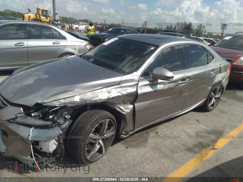 2019 Lexus IS (VIN JTHBA1D26K5085812) — photo 6 of 11
