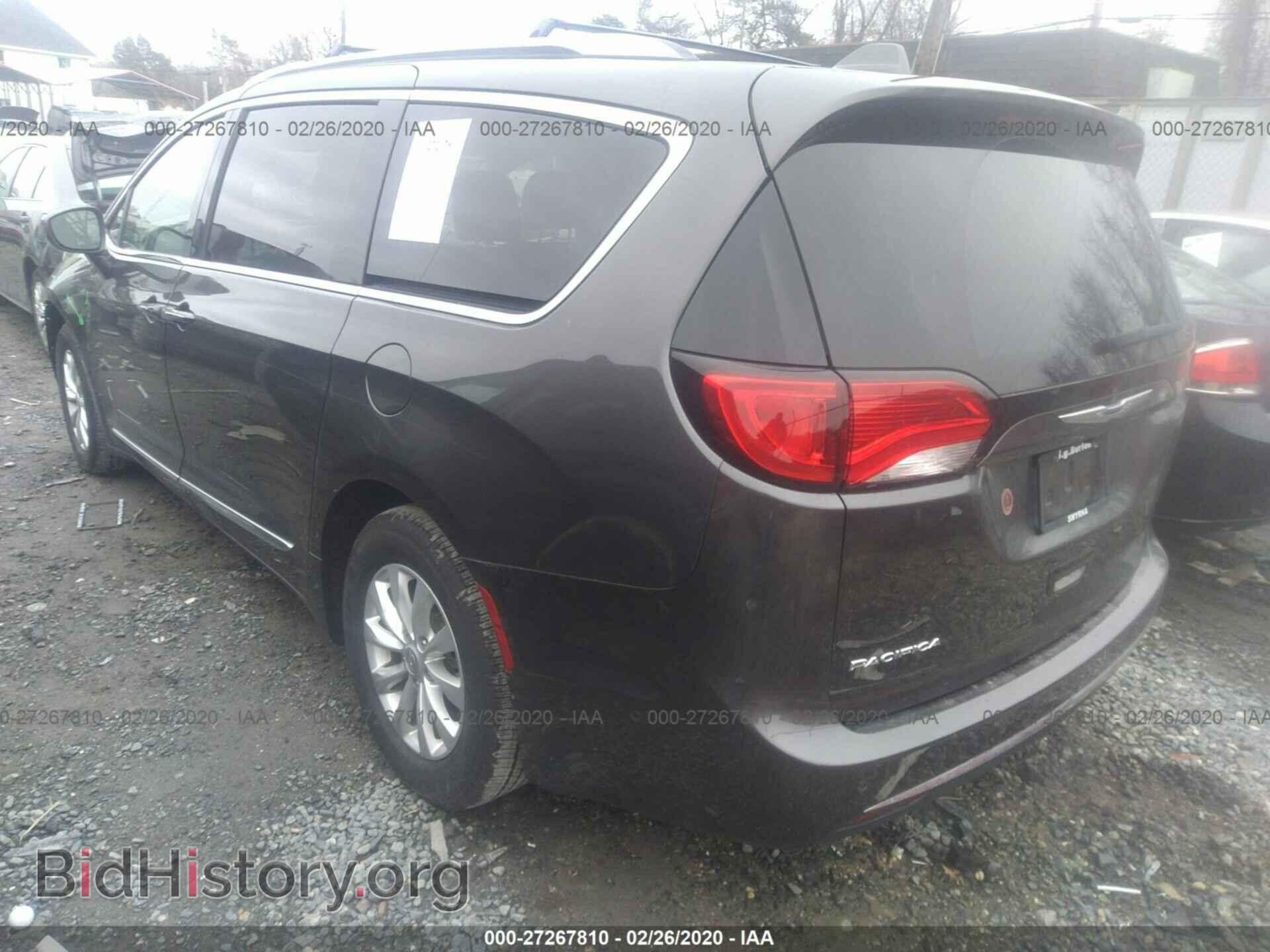 2018 CHRYSLER PACIFICA - VIN: 2C4RC1BG2JR128004 - Photo 3