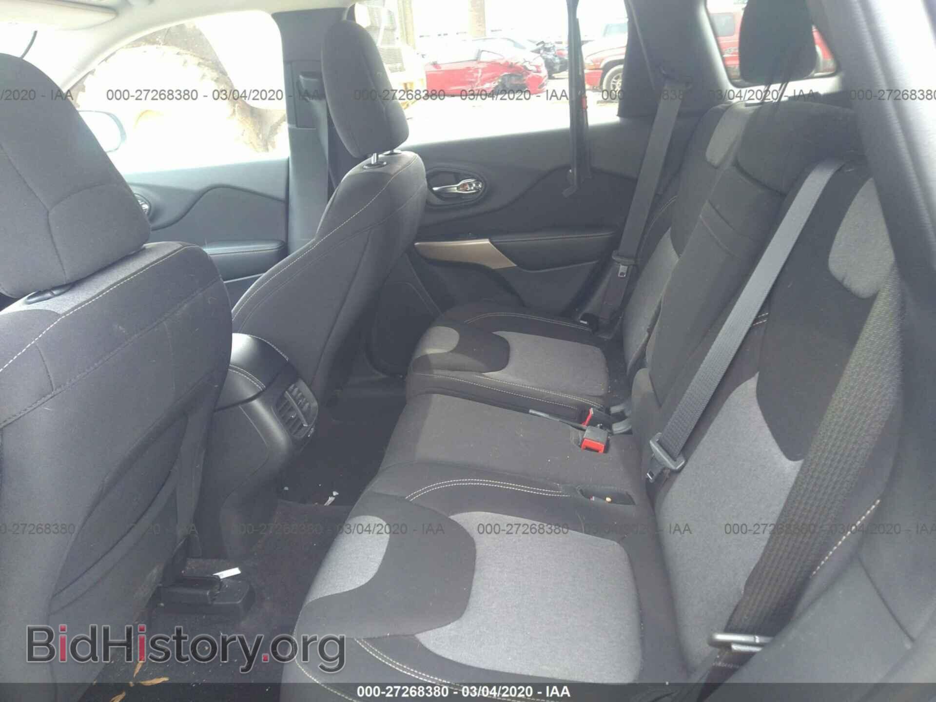 2018 JEEP CHEROKEE - VIN: 1C4PJLCB1JD510040 - Фото 8