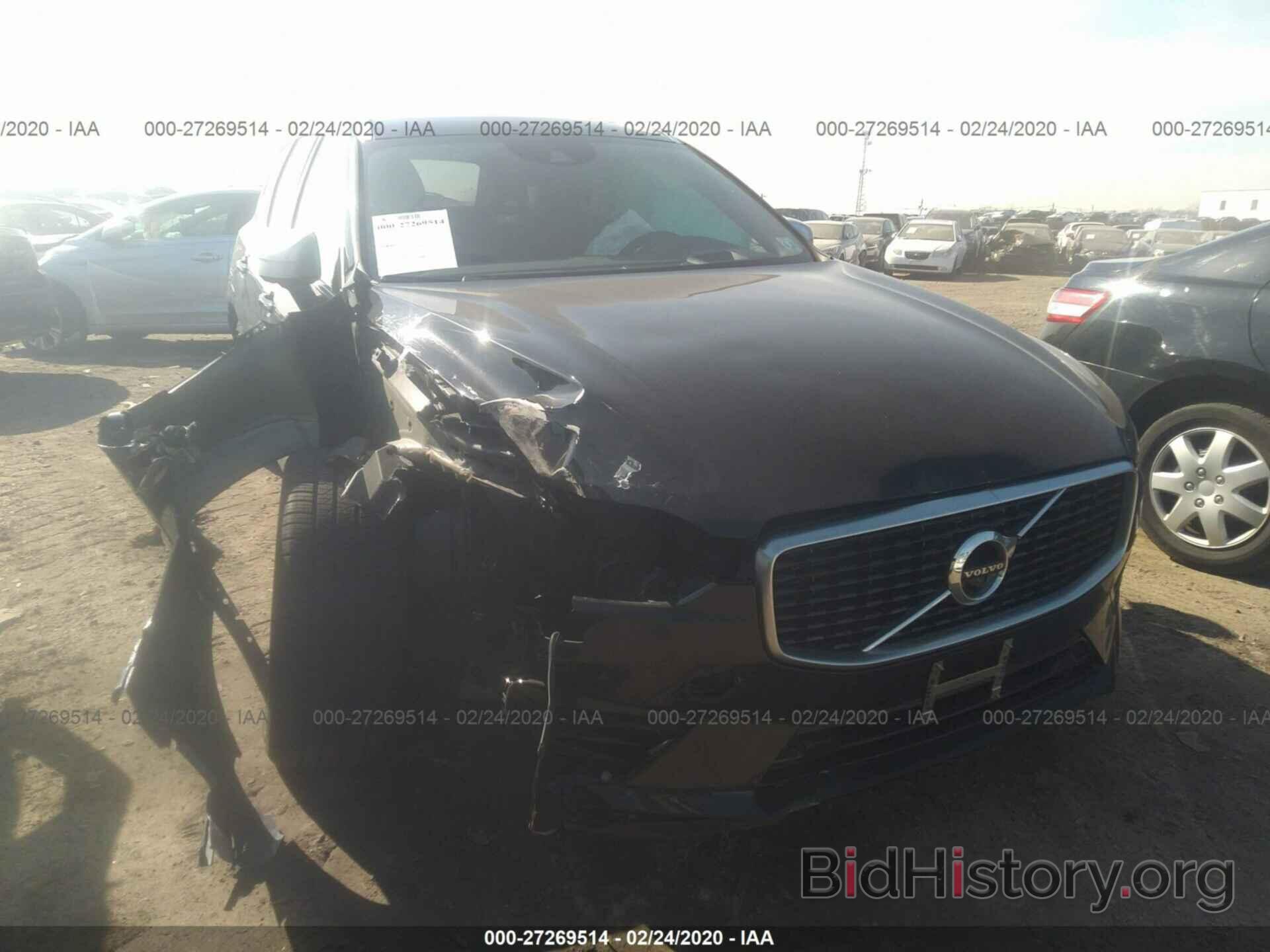 Photo LYV102RM8JB117660 - VOLVO XC60 2018