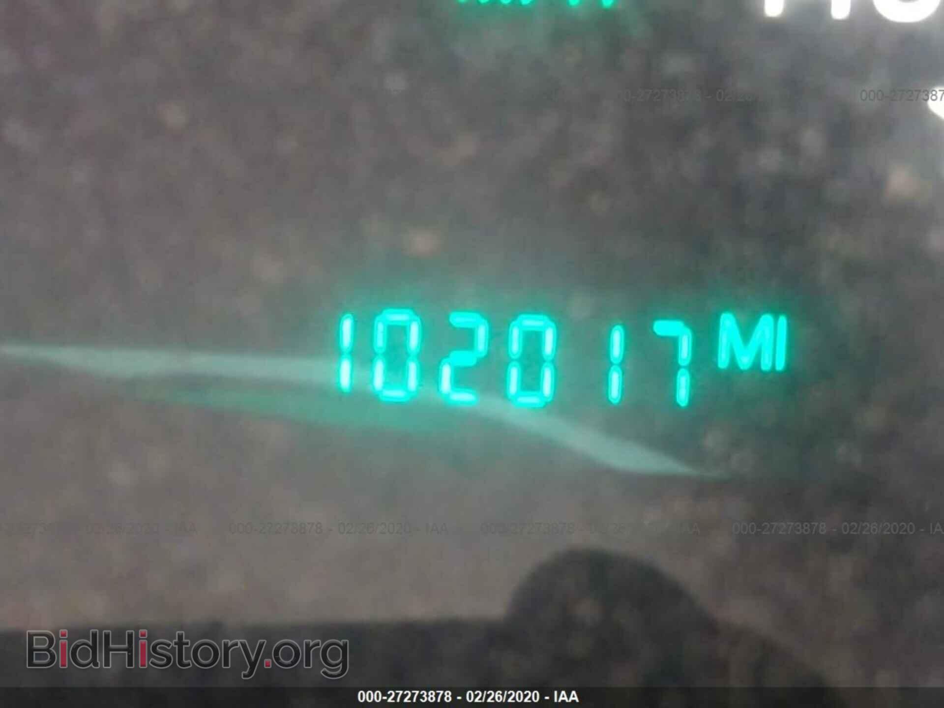 2000 CADILLAC DEVILLE - VIN: 1G6KF5796YU232425 - Photo 7