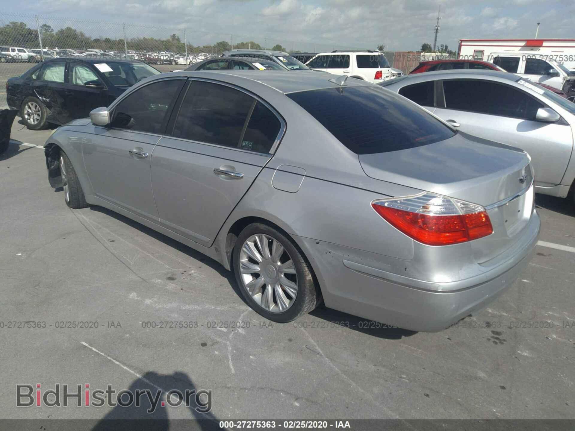 2009 HYUNDAI GENESIS - VIN: KMHGC46E89U020157 - Фото 3