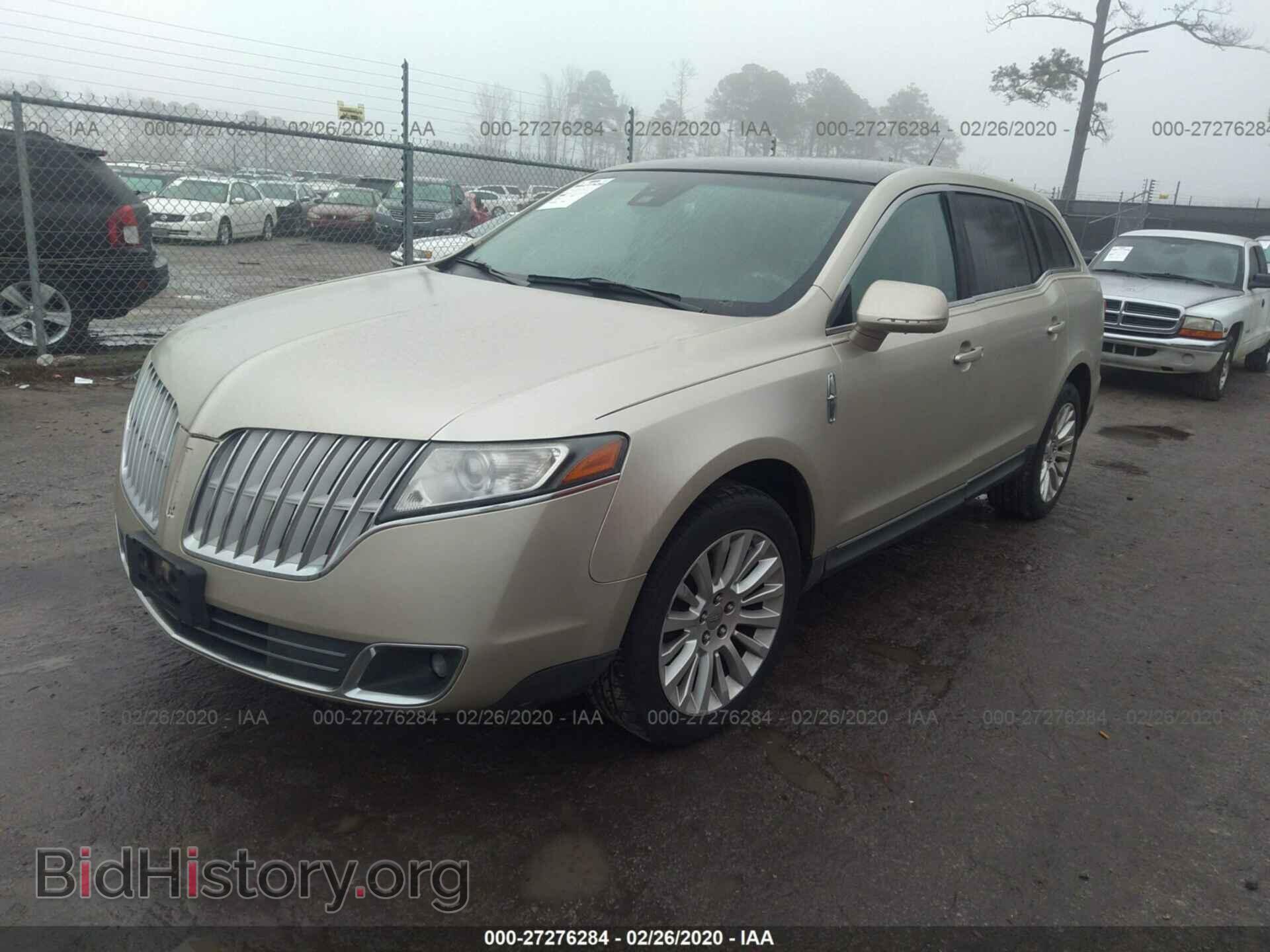 2010 LINCOLN MKT - VIN: 2LMHJ5FR4ABJ03604 - Фото 2