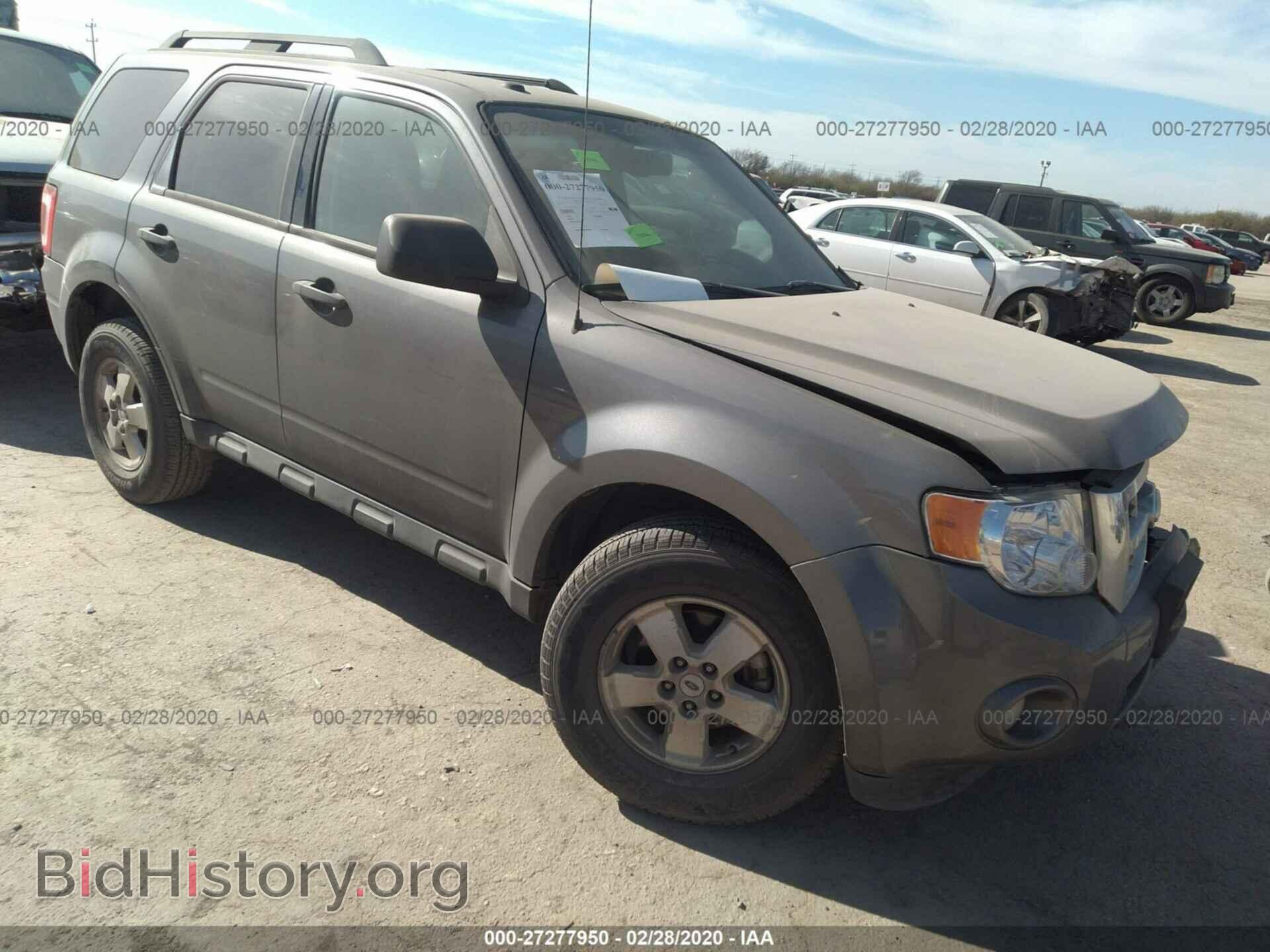 Фотография 1FMCU0D70BKA43779 - FORD ESCAPE 2011