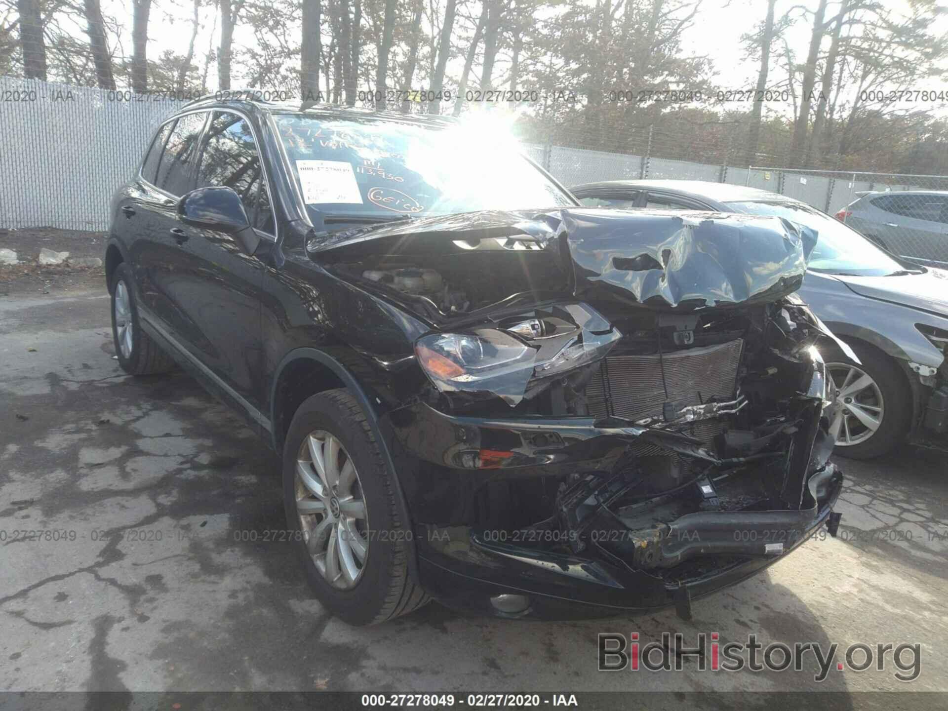 Photo WVGFF9BP2CD004857 - VOLKSWAGEN TOUAREG 2012