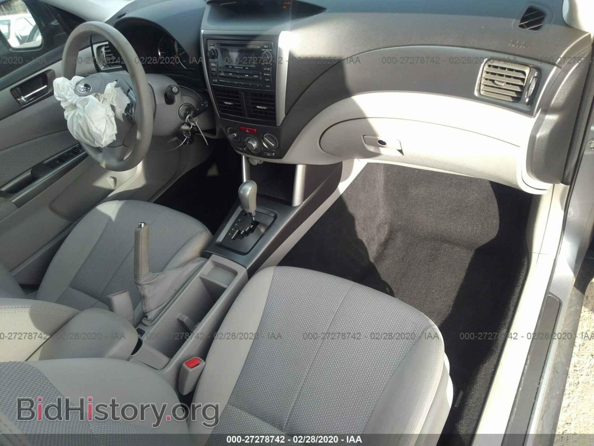 2011 SUBARU FORESTER - VIN: JF2SHADC8BH733883 - Фото 5