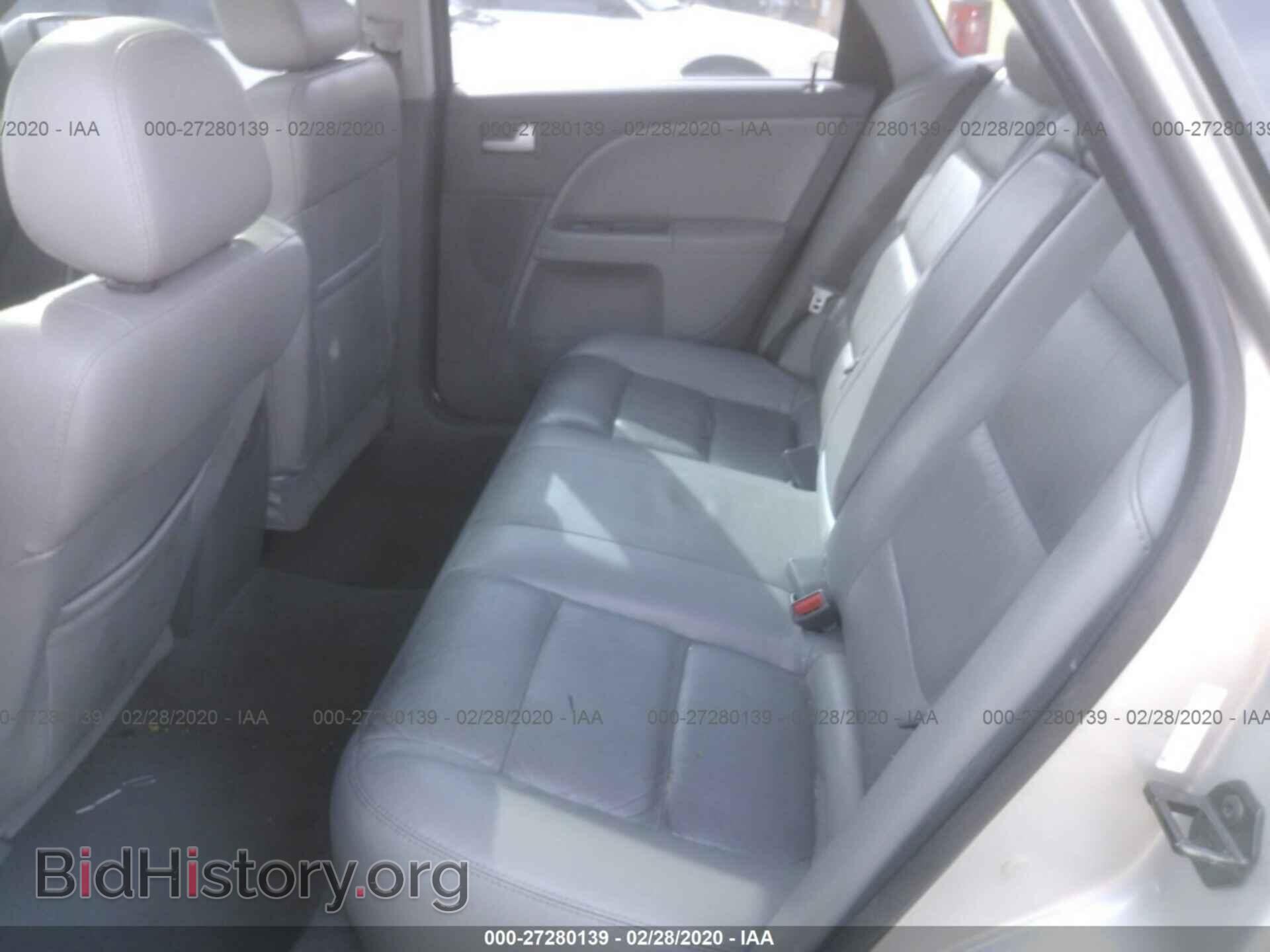 2007 FORD FIVE HUNDRED - VIN: 1FAFP24137G105207 - Photo 8