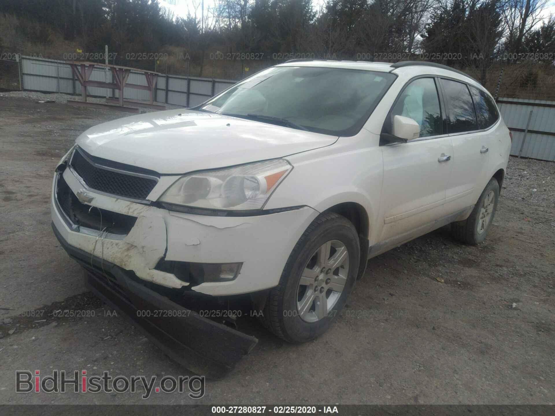 2012 CHEVROLET TRAVERSE - VIN: 1GNKRGED7CJ116787 - Фото 2