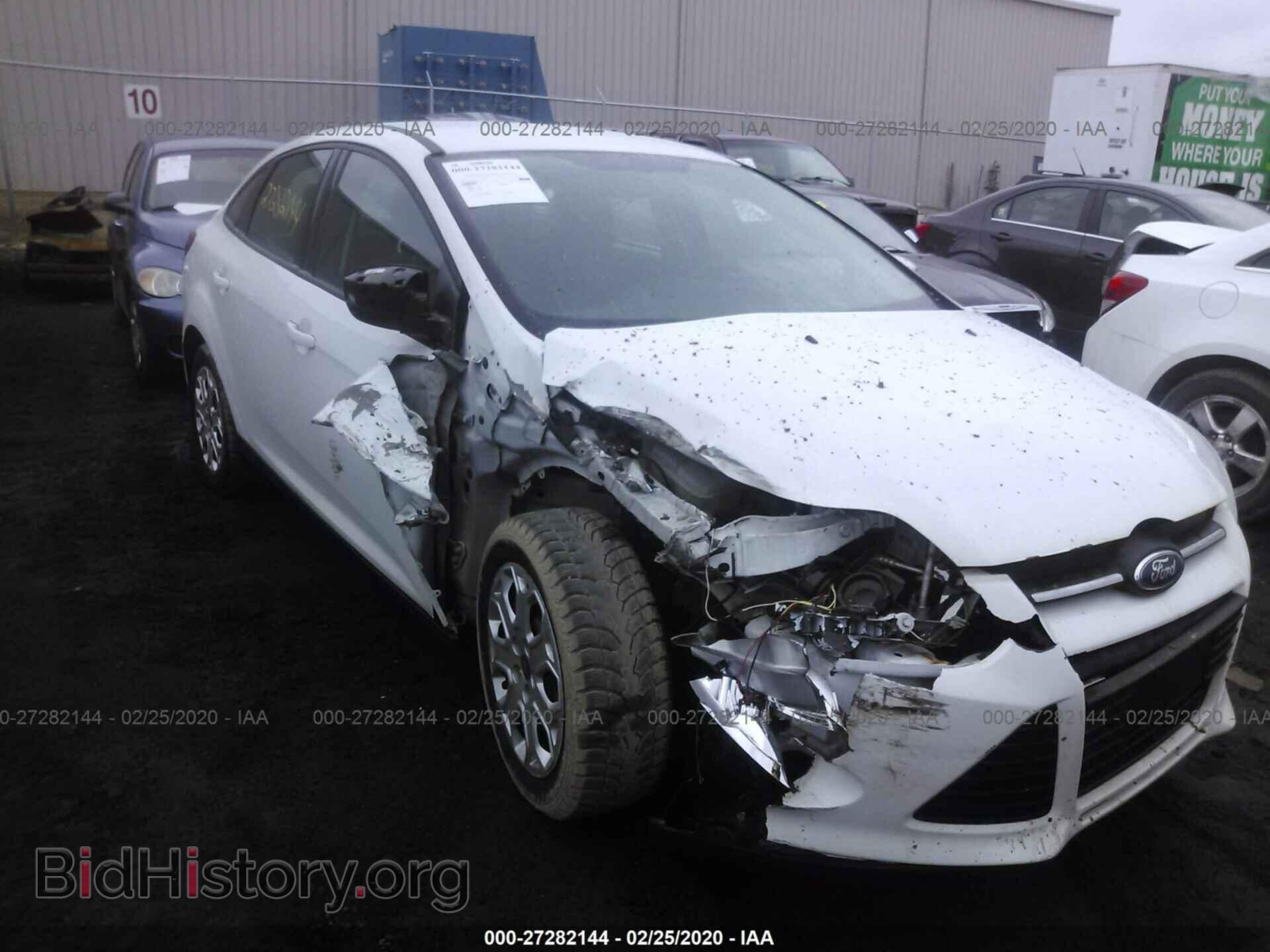 Photo 1FAHP3F28CL158619 - FORD FOCUS 2012