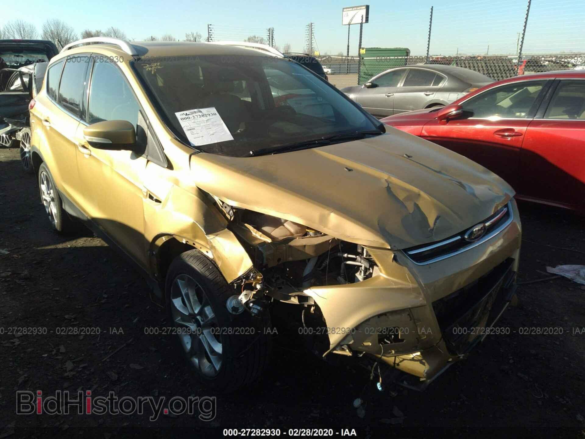 Фотография 1FMCU0J91EUC67335 - FORD ESCAPE 2014