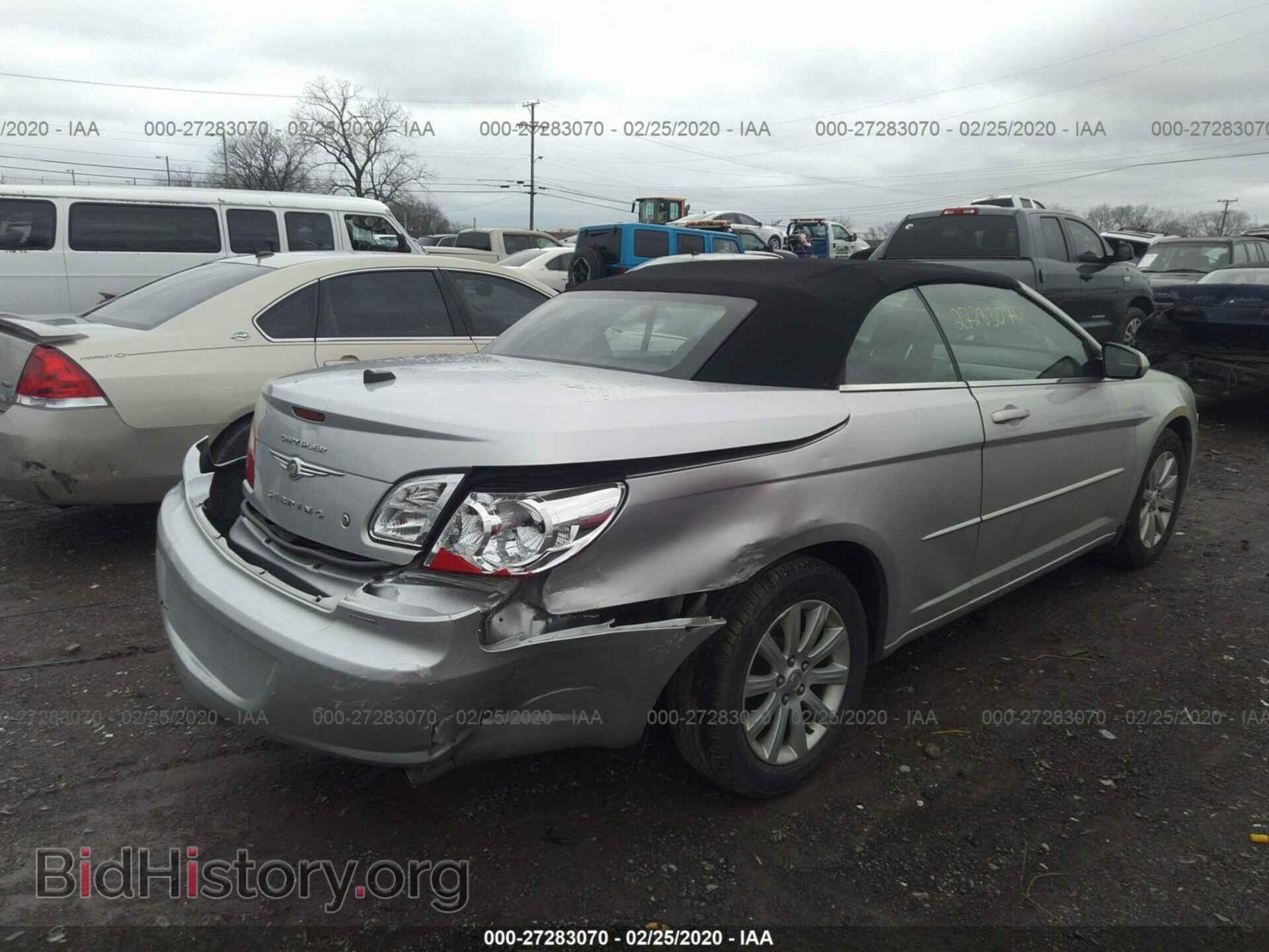 2010 CHRYSLER SEBRING - VIN: 1C3BC5ED5AN127912 - Фото 4