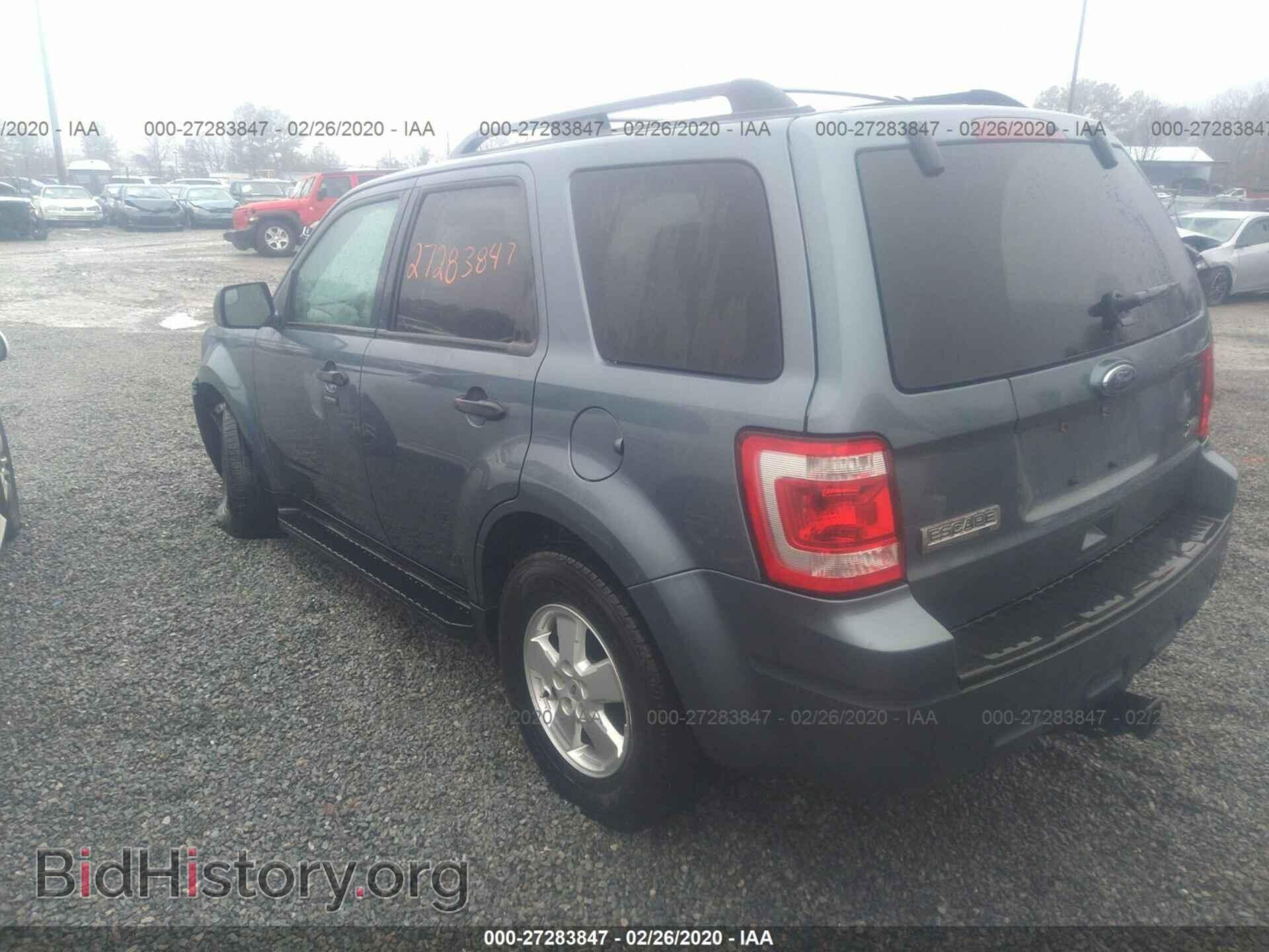 2011 FORD ESCAPE - VIN: 1FMCU0DG2BKA25722 - Photo 3