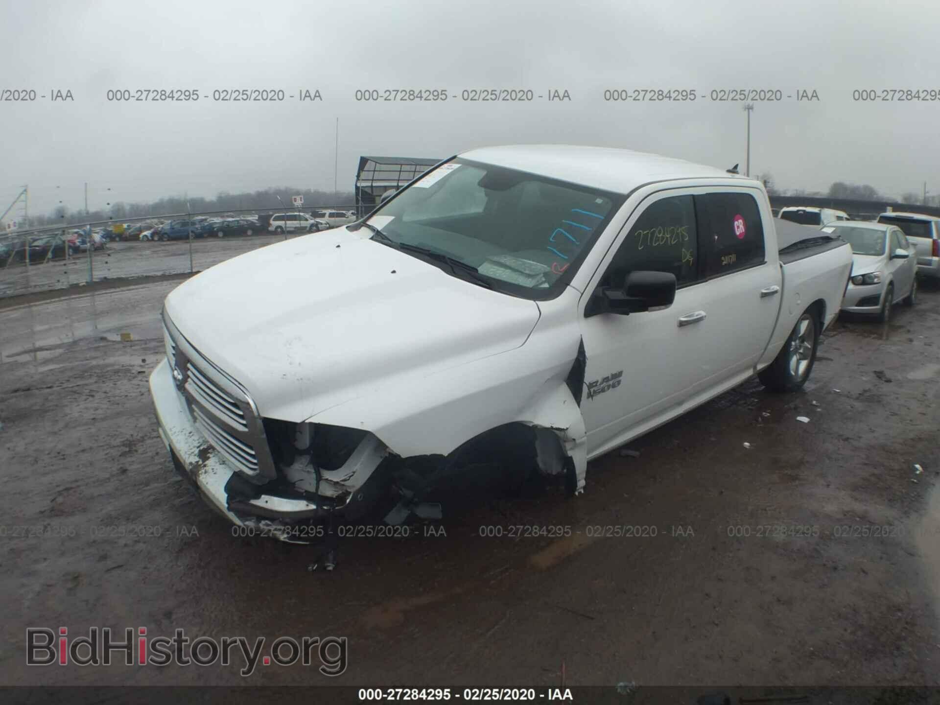 2017 RAM 1500 - VIN: 1C6RR7LG6HS711711 - Photo 2
