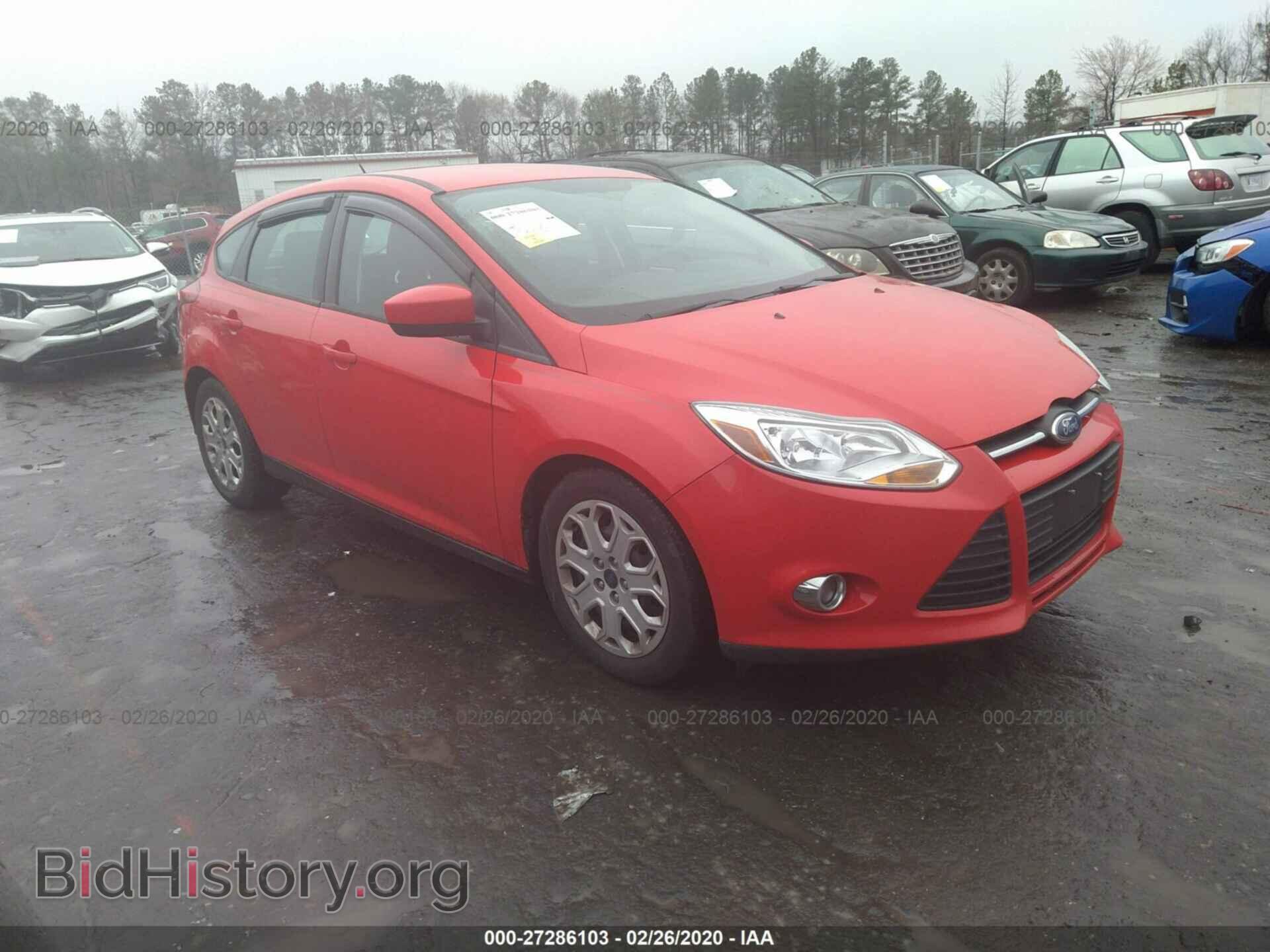 Photo 1FAHP3K25CL332233 - FORD FOCUS 2012