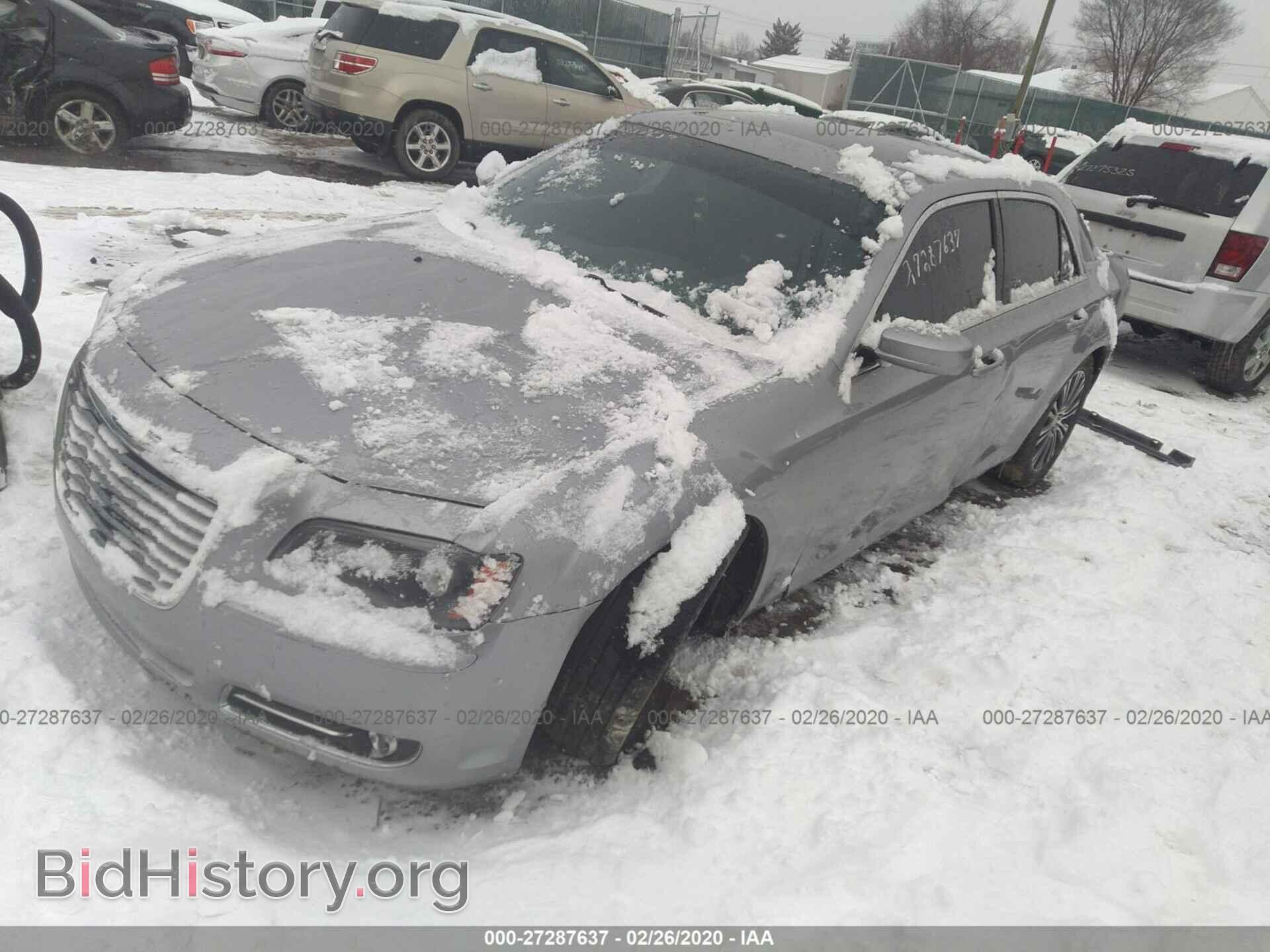 2014 CHRYSLER 300 - VIN: 2C3CCAGG0EH100975 - Photo 2