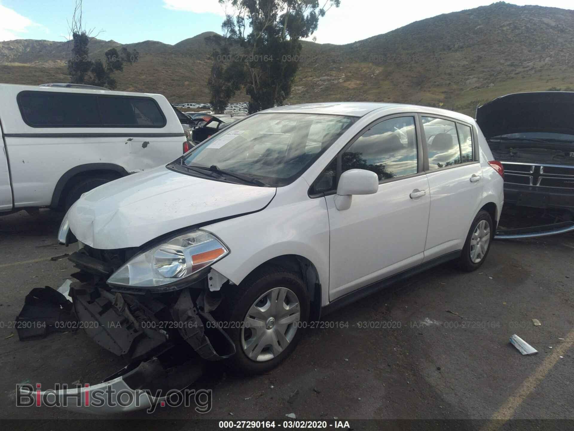 2011 Nissan Versa - VIN: 3N1BC1CPXBL498554 - Фото 2