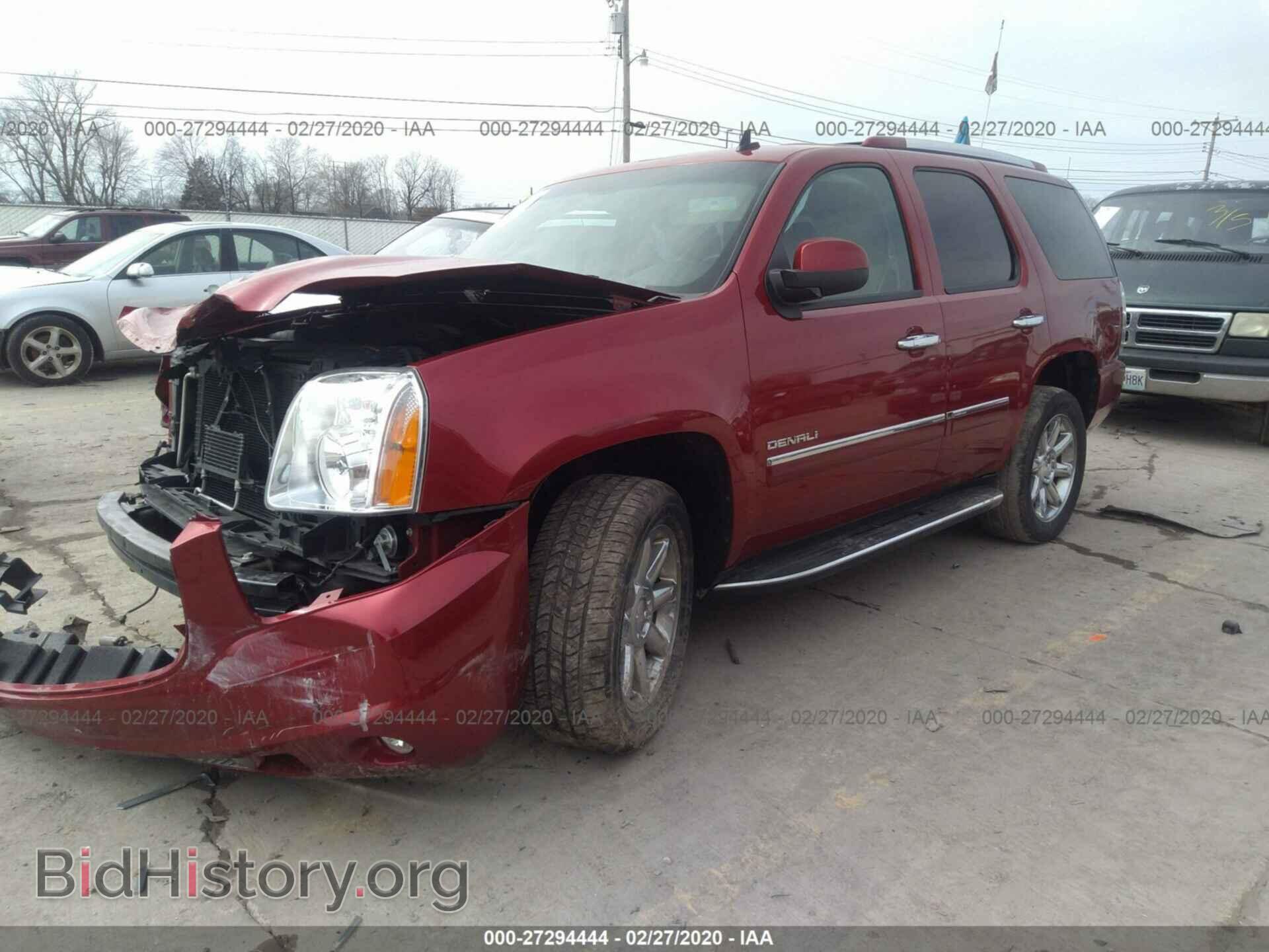 2013 GMC YUKON - VIN: 1GKS2EEF9DR169193 - Фото 2