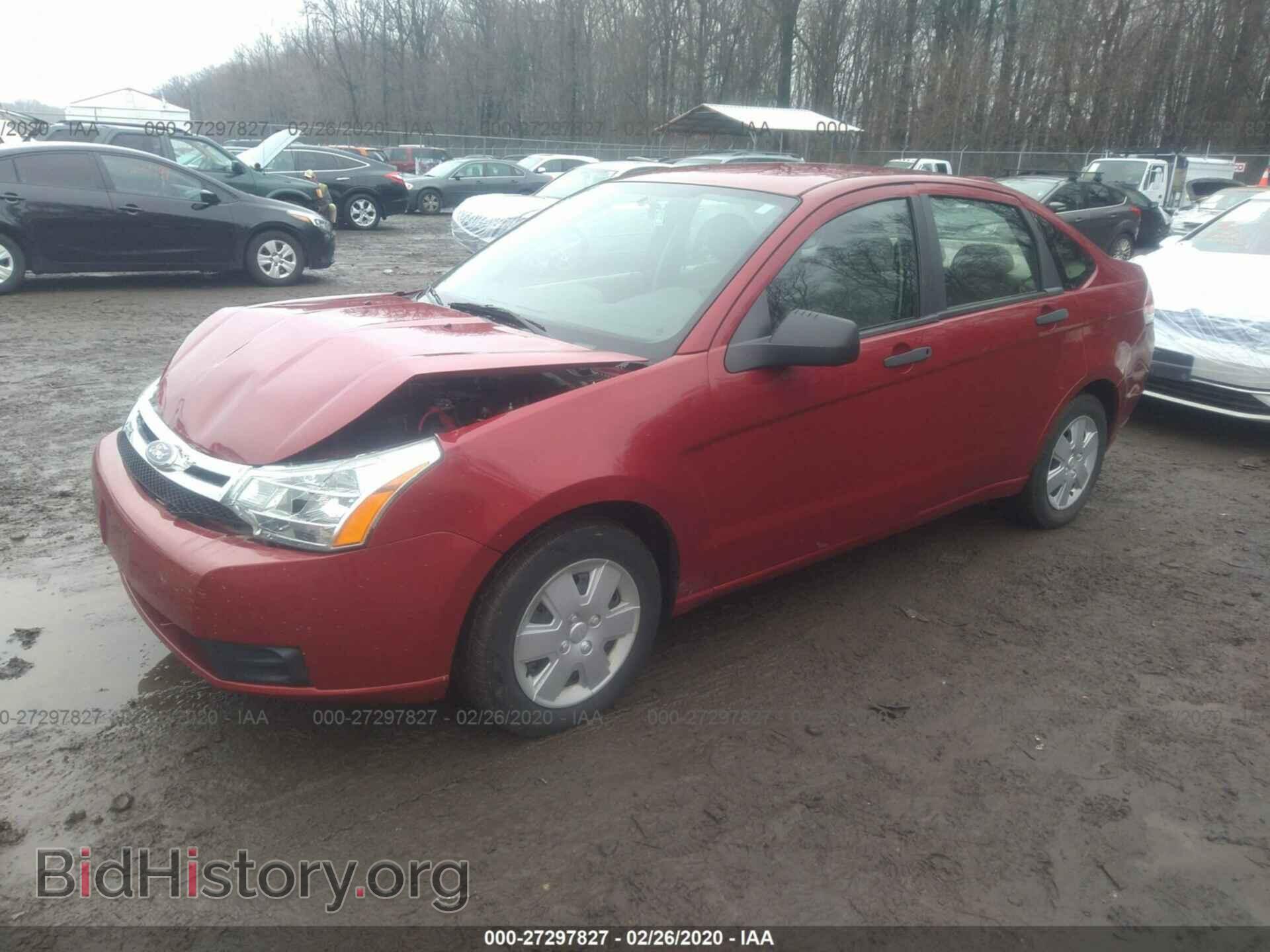 2011 FORD FOCUS - VIN: 1FAHP3EN1BW101834 - Фото 2