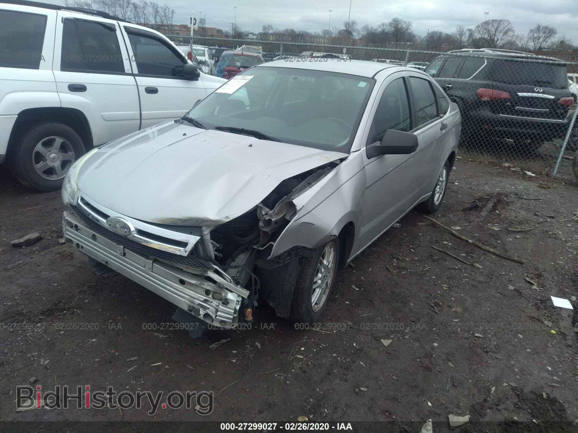 2009 FORD FOCUS - VIN: 1FAHP35N89W174452 - Фото 2