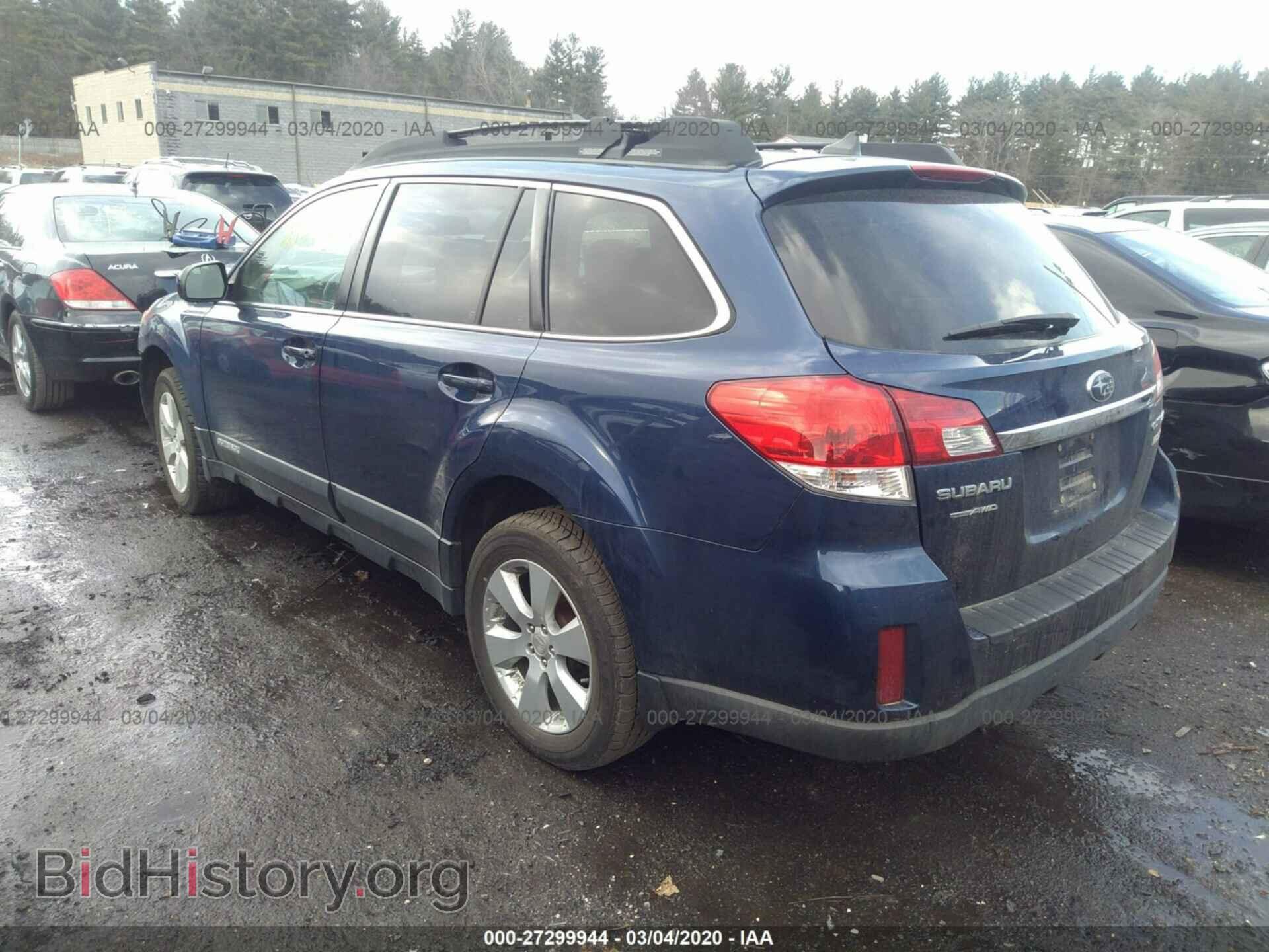 2011 SUBARU OUTBACK - VIN: 4S4BRBKC2B3390209 - Фото 3