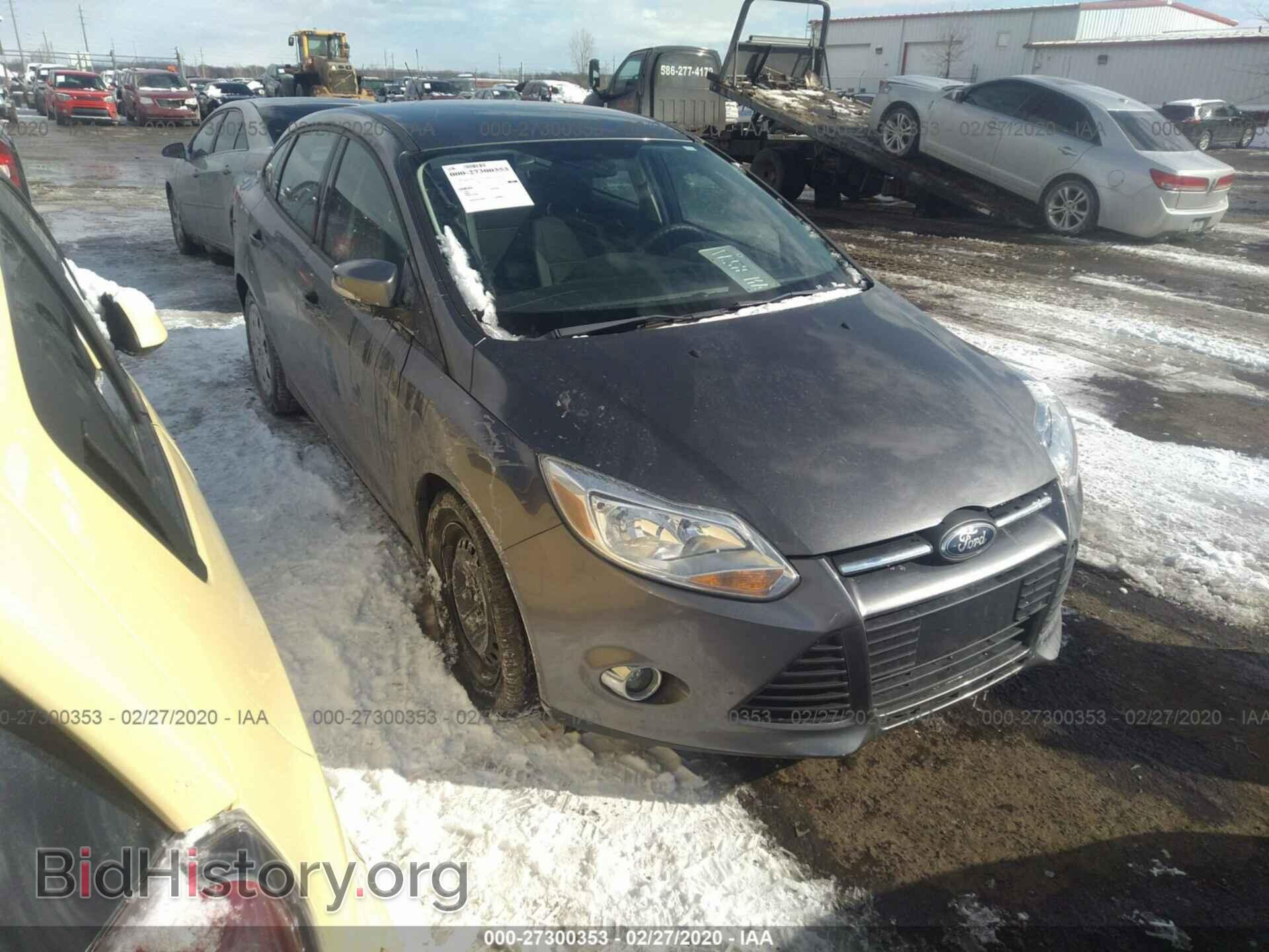 Photo 1FAHP3F21CL354837 - FORD FOCUS 2012