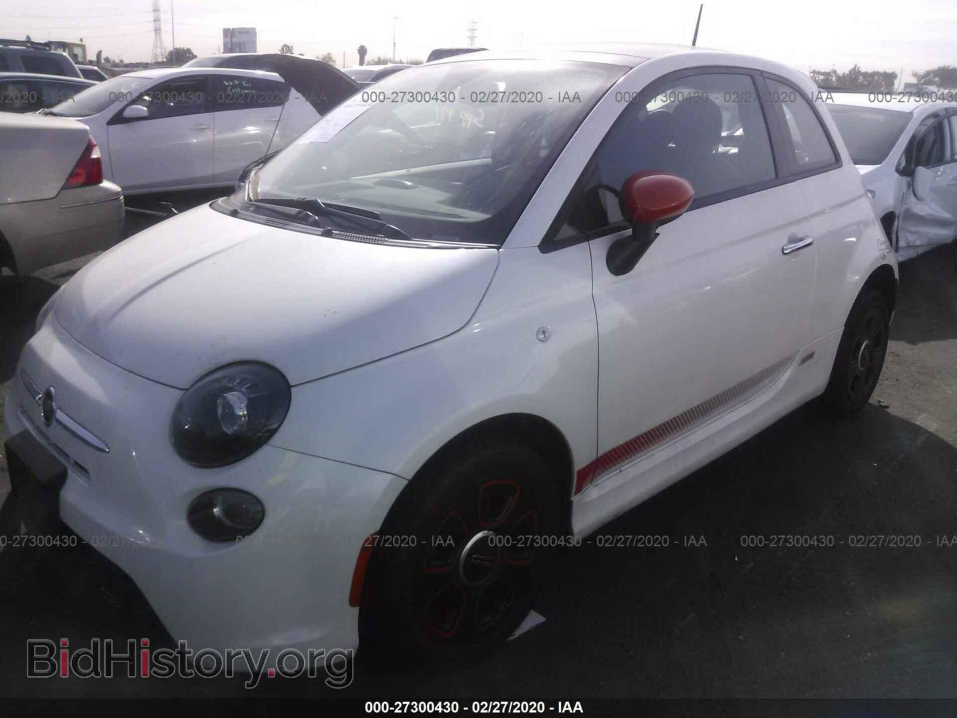 2014 FIAT 500 - VIN: 3C3CFFGE4ET267074 - Фото 2