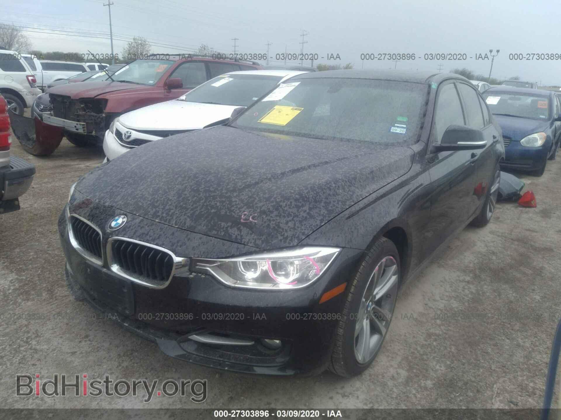 2014 BMW 335 - VIN: WBA3B9C54EJ465933 - Фото 2