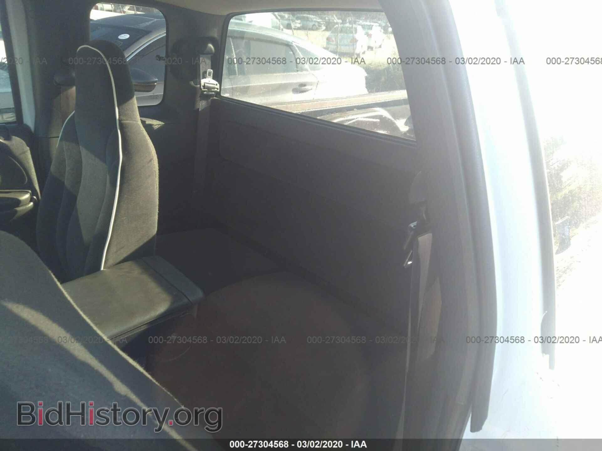 2000 DODGE DAKOTA - VIN: 1B7GL22X7YS537704 - Фото 8