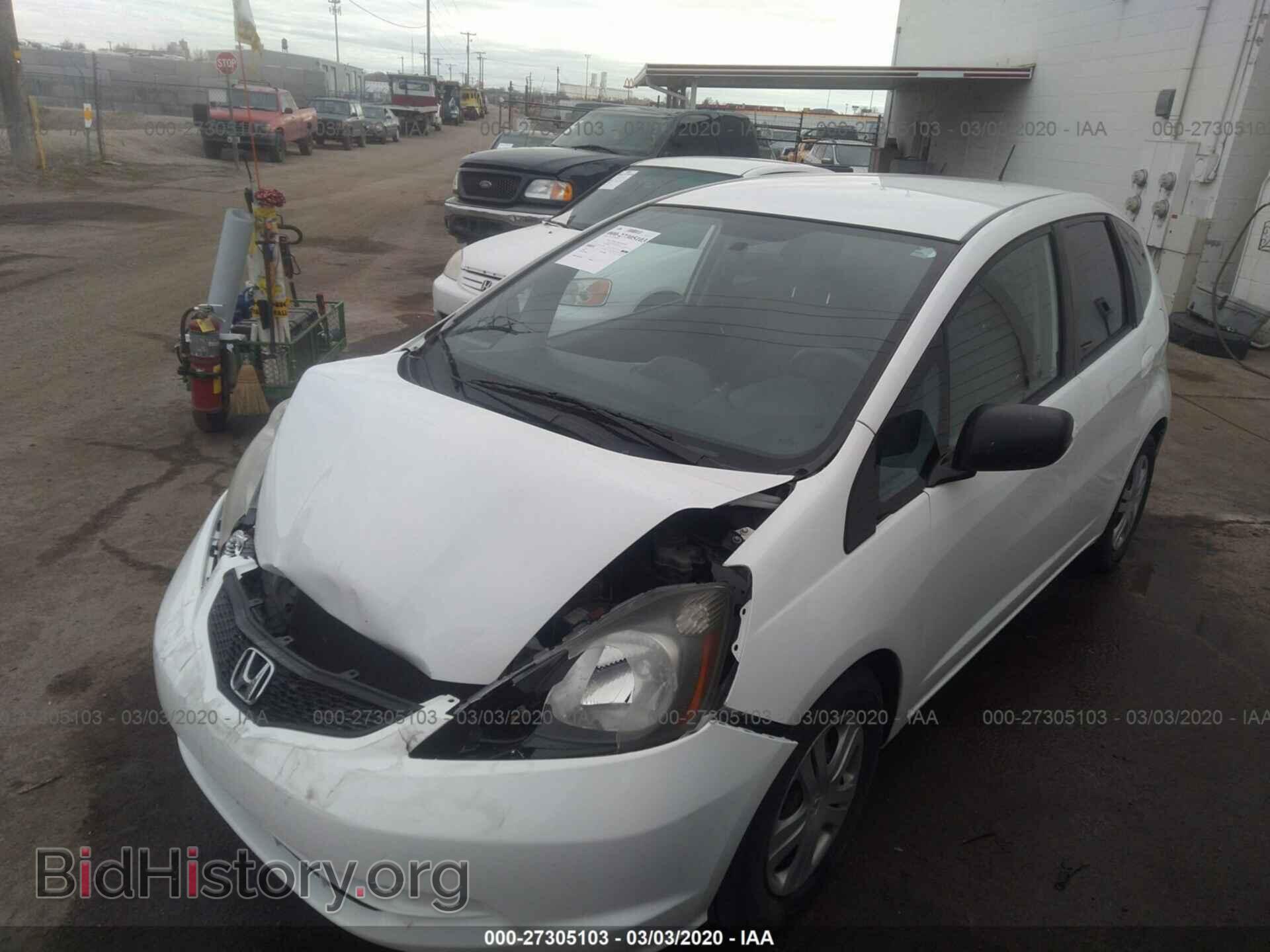 2011 HONDA FIT - VIN: JHMGE8H36BC012263 - Фото 2