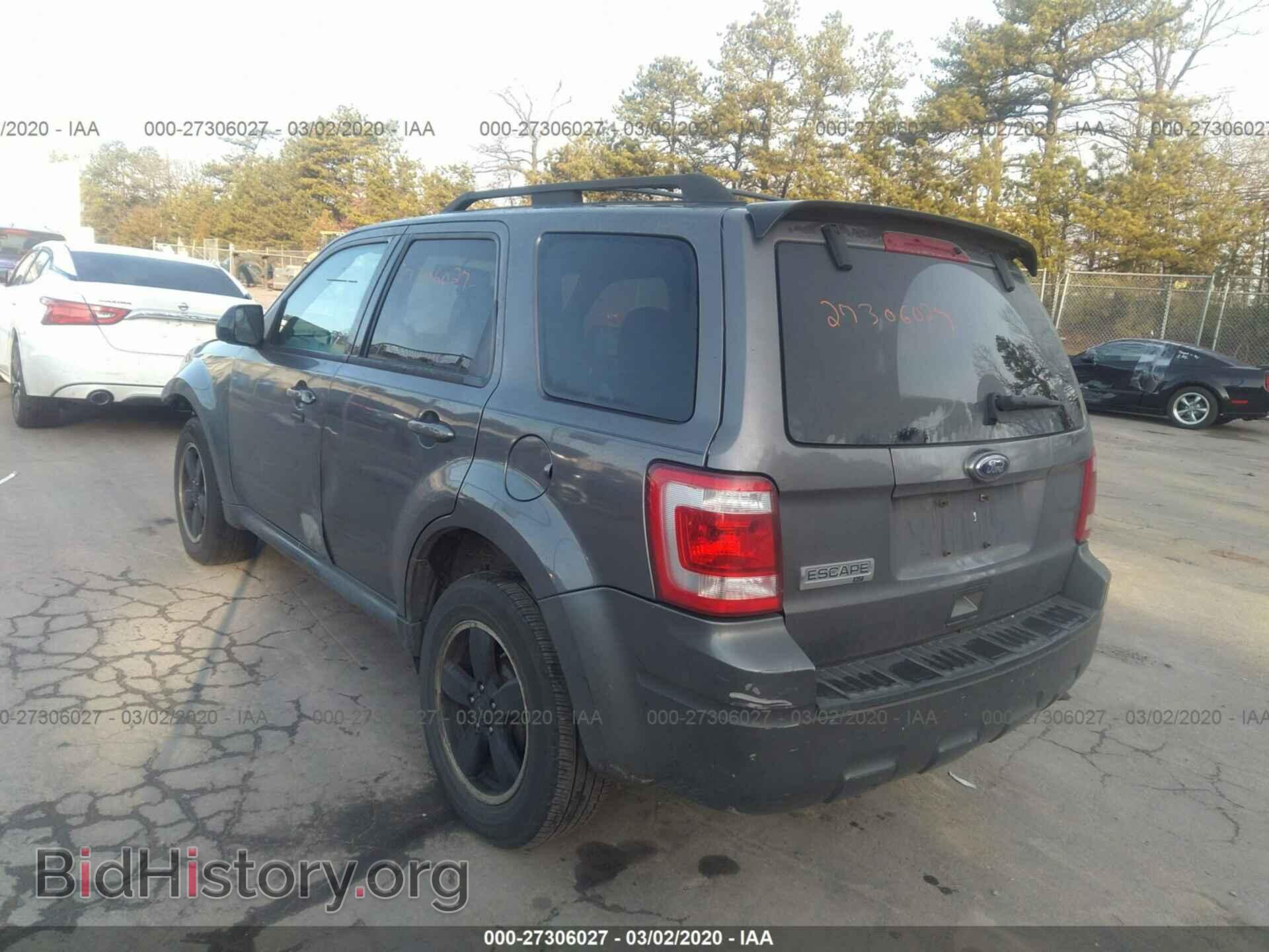2011 FORD ESCAPE - VIN: 1FMCU0D78BKA03014 - Фото 3