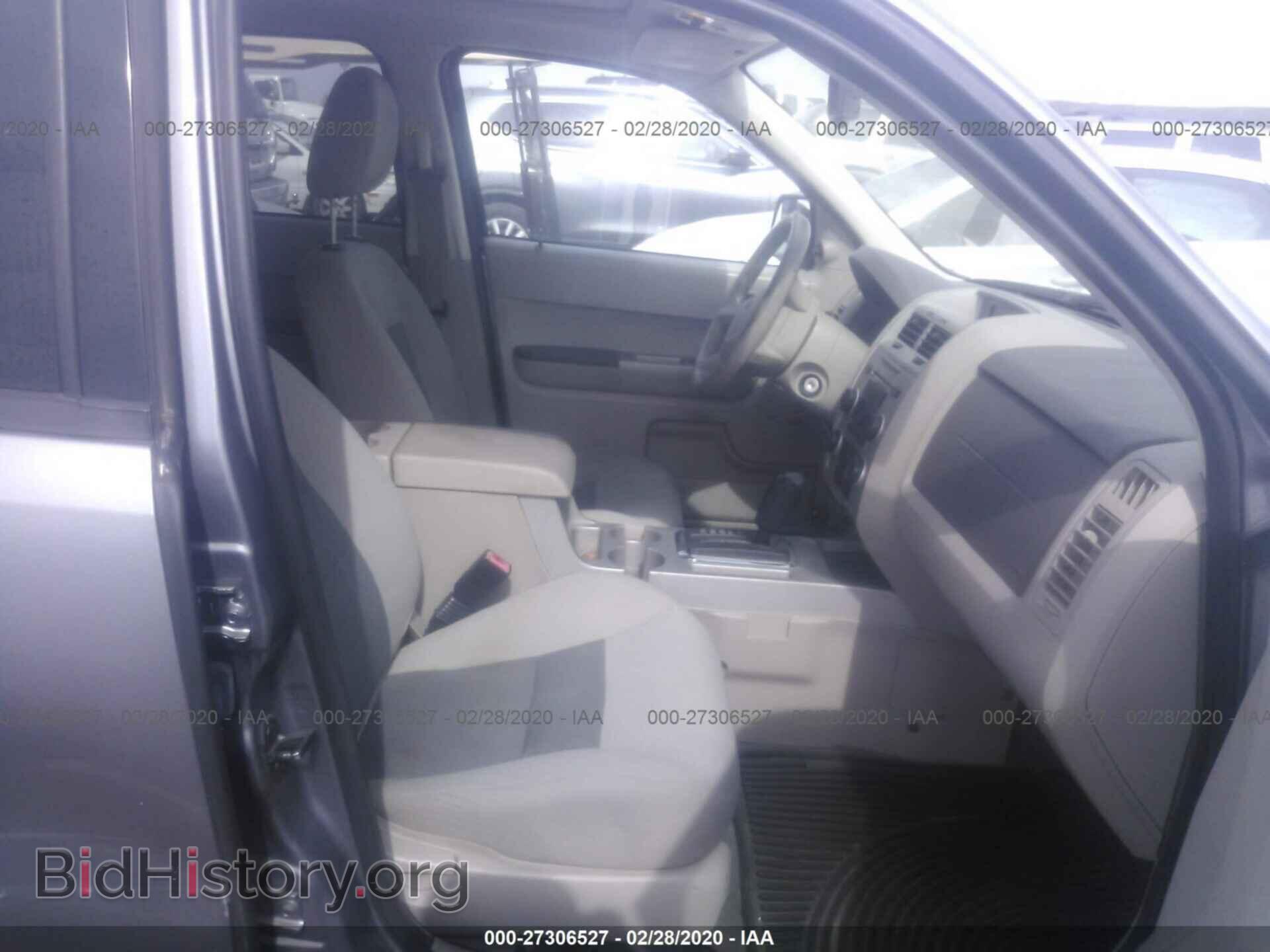 2008 FORD ESCAPE - VIN: 1FMCU03168KD76459 - Фото 5