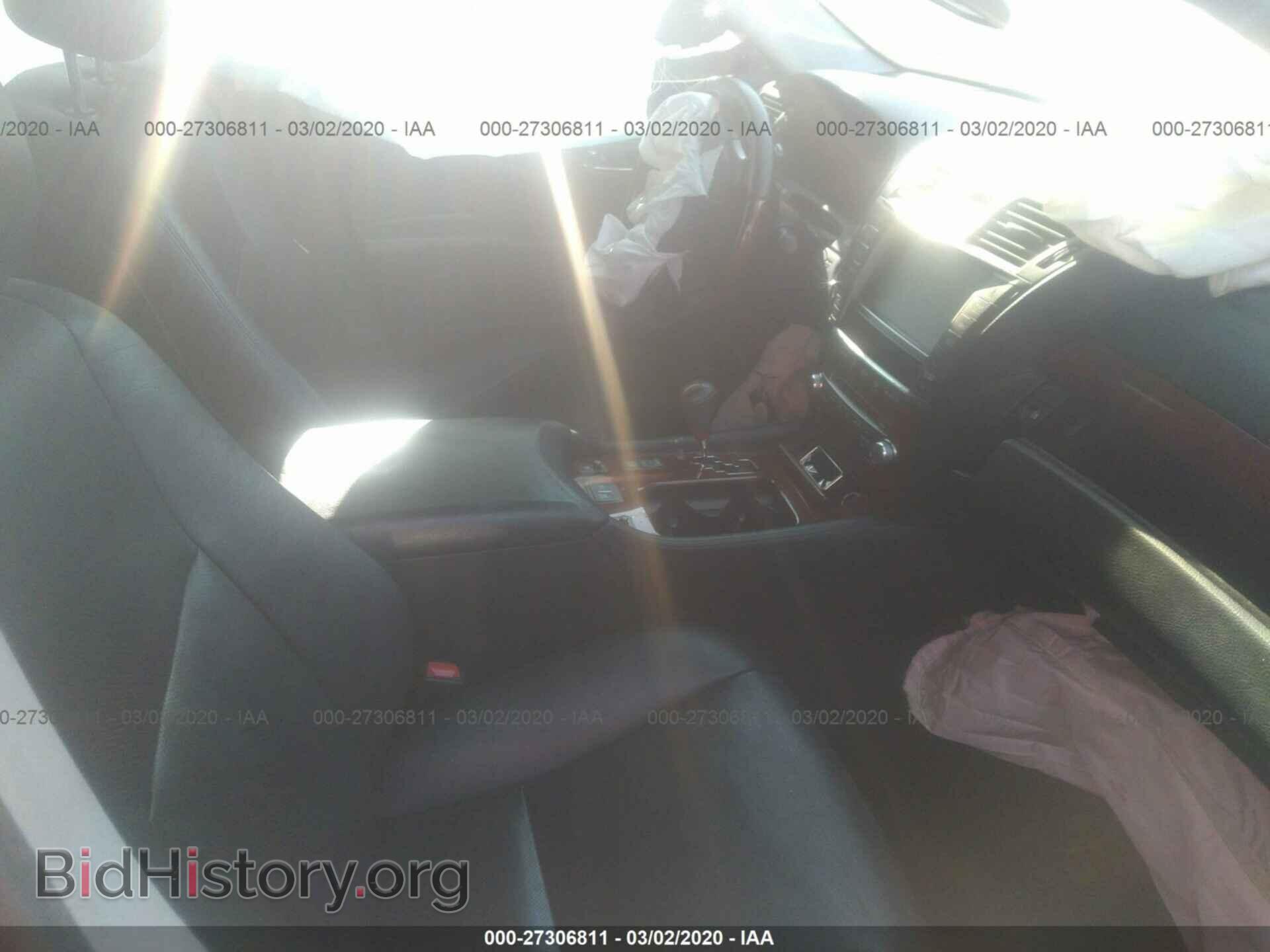 2011 LEXUS LS - VIN: JTHCL5EF6B5011877 - Фото 5