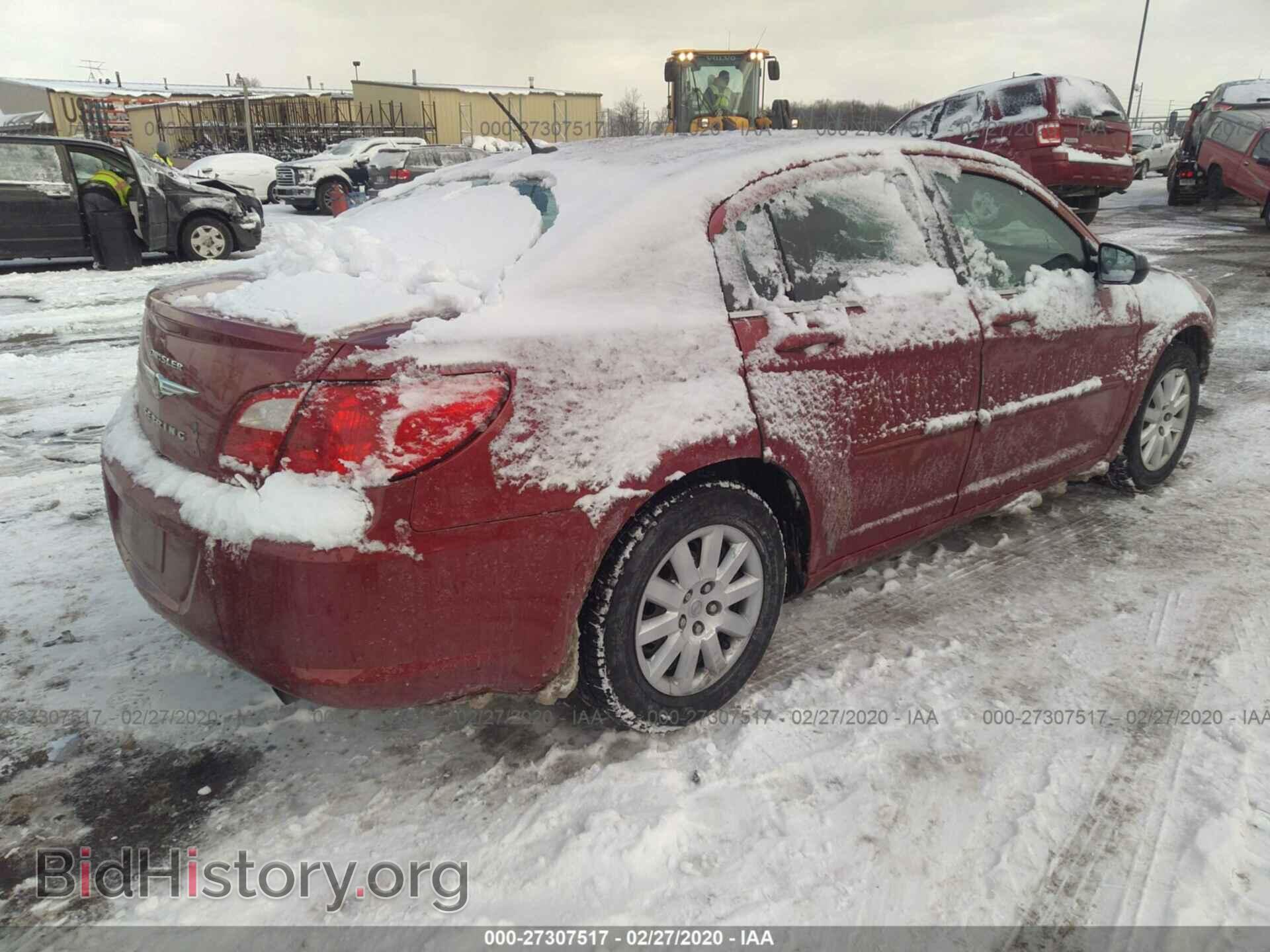 2010 CHRYSLER SEBRING - VIN: 1C3CC4FB6AN153740 - Фото 4
