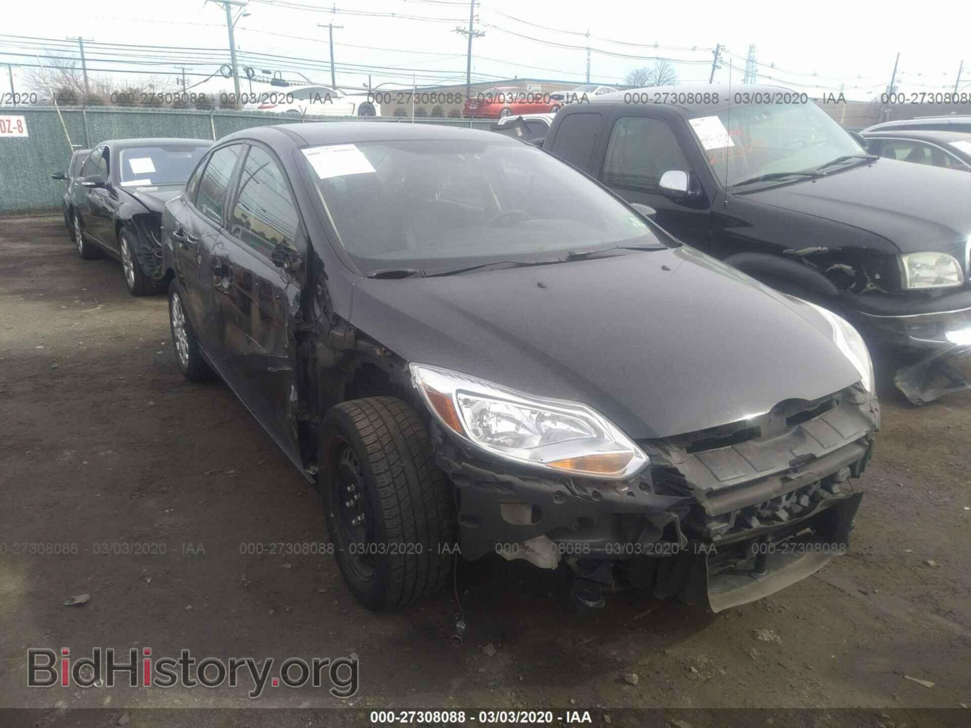 Photo 1FAHP3F28CL441277 - FORD FOCUS 2012