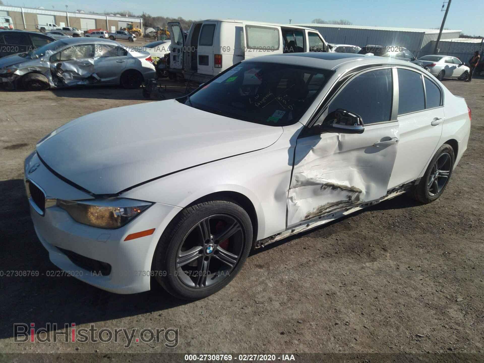 2013 BMW 328 - VIN: WBA3A5C57DF357948 - Фото 2