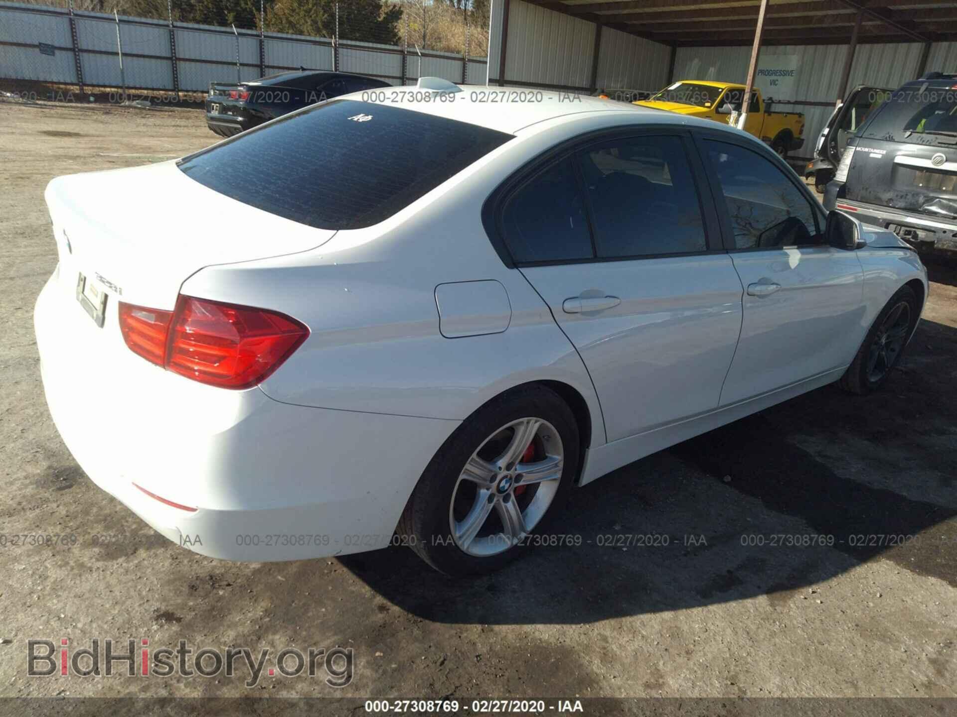 2013 BMW 328 - VIN: WBA3A5C57DF357948 - Фото 4