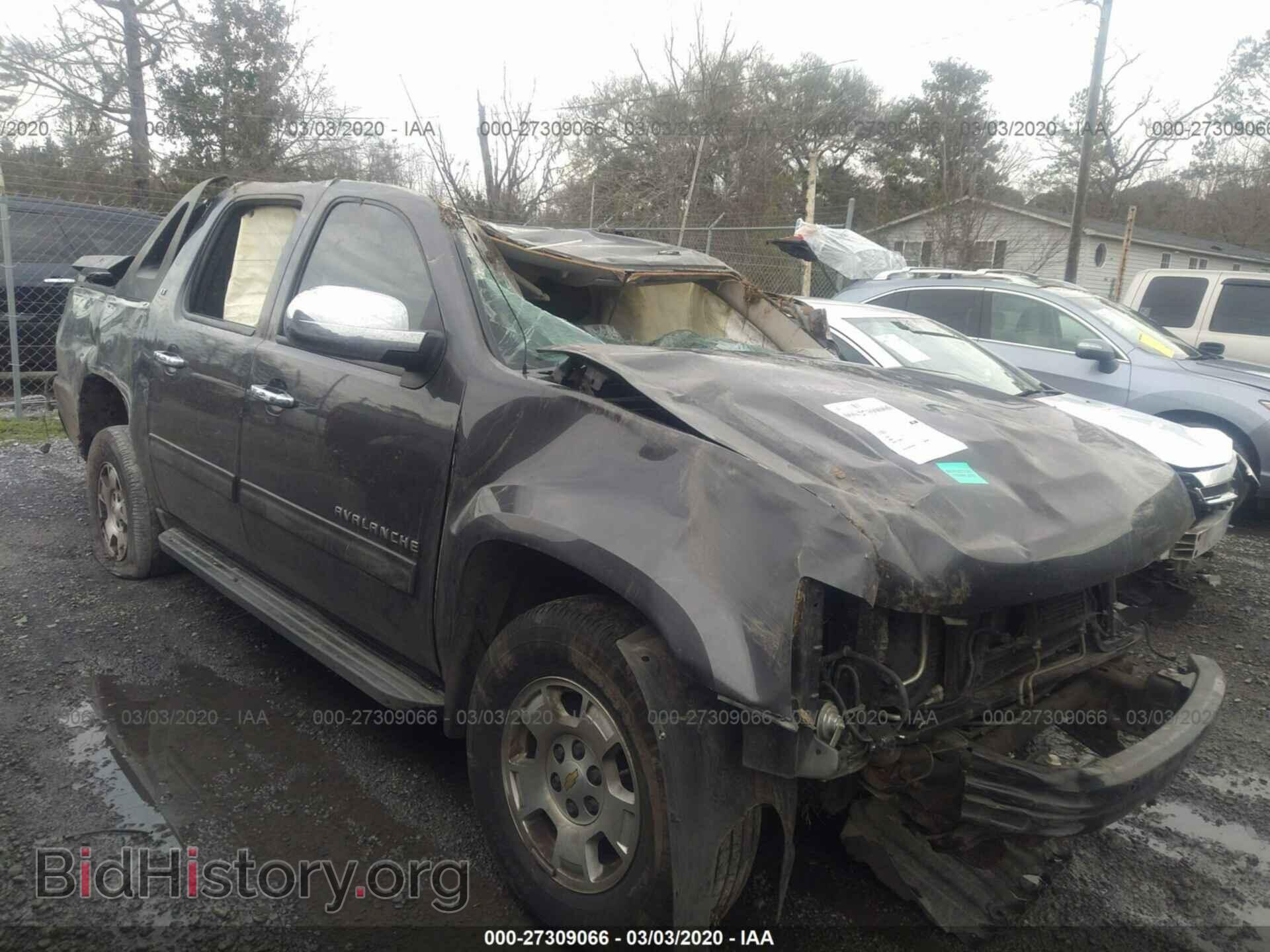 Фотография 3GNMCFE07BG180393 - CHEVROLET AVALANCHE 2011