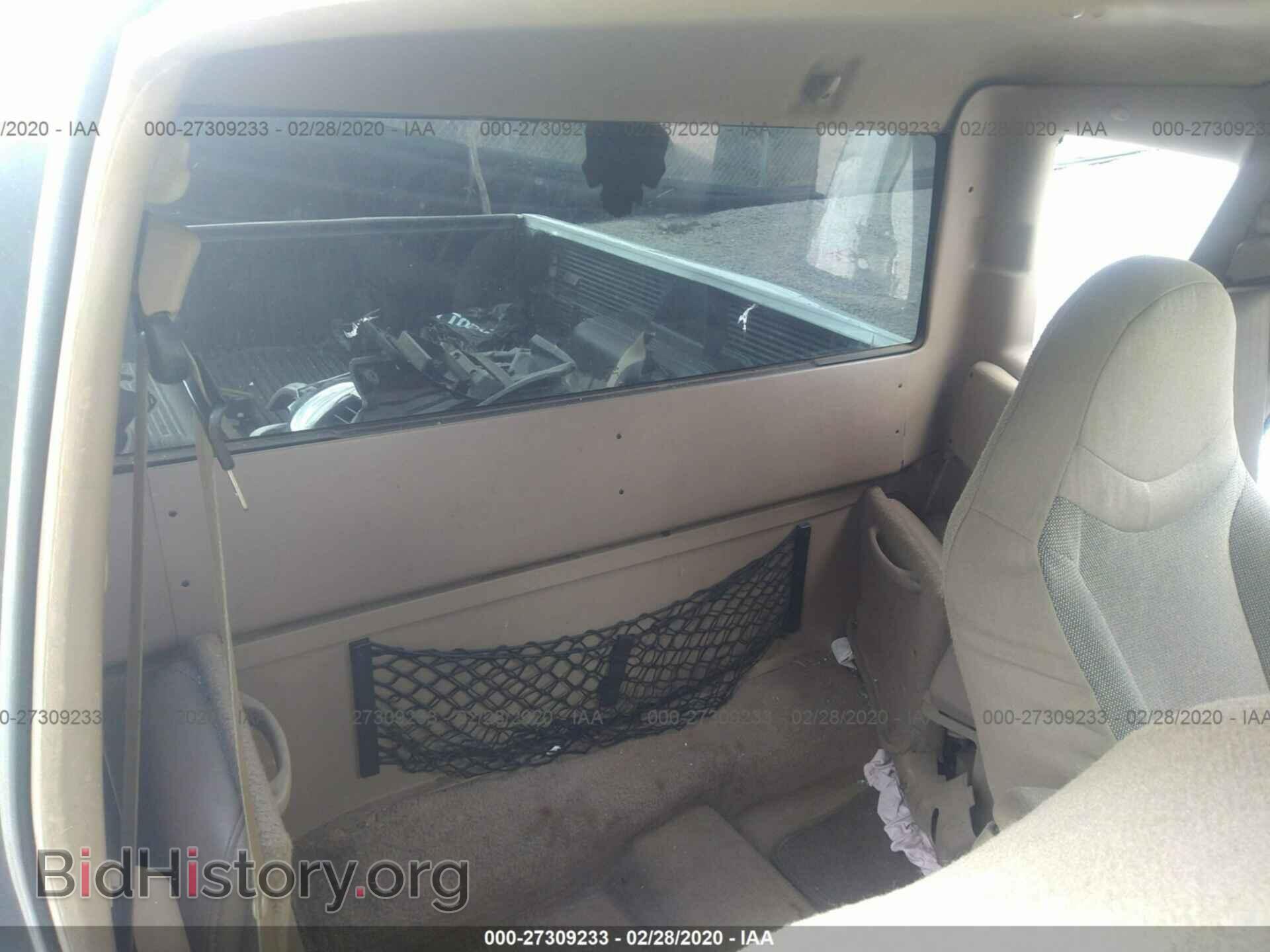 1999 MAZDA B2500 - VIN: 4F4YR16C6XTM46556 - Photo 8