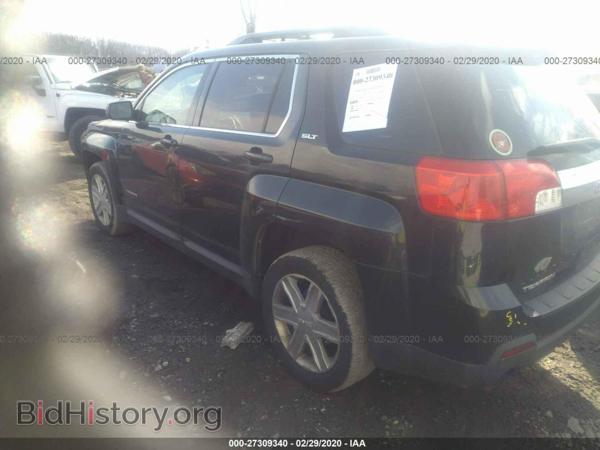 2011 GMC TERRAIN - VIN: 2CTFLUE51B6462496 - Фото 3