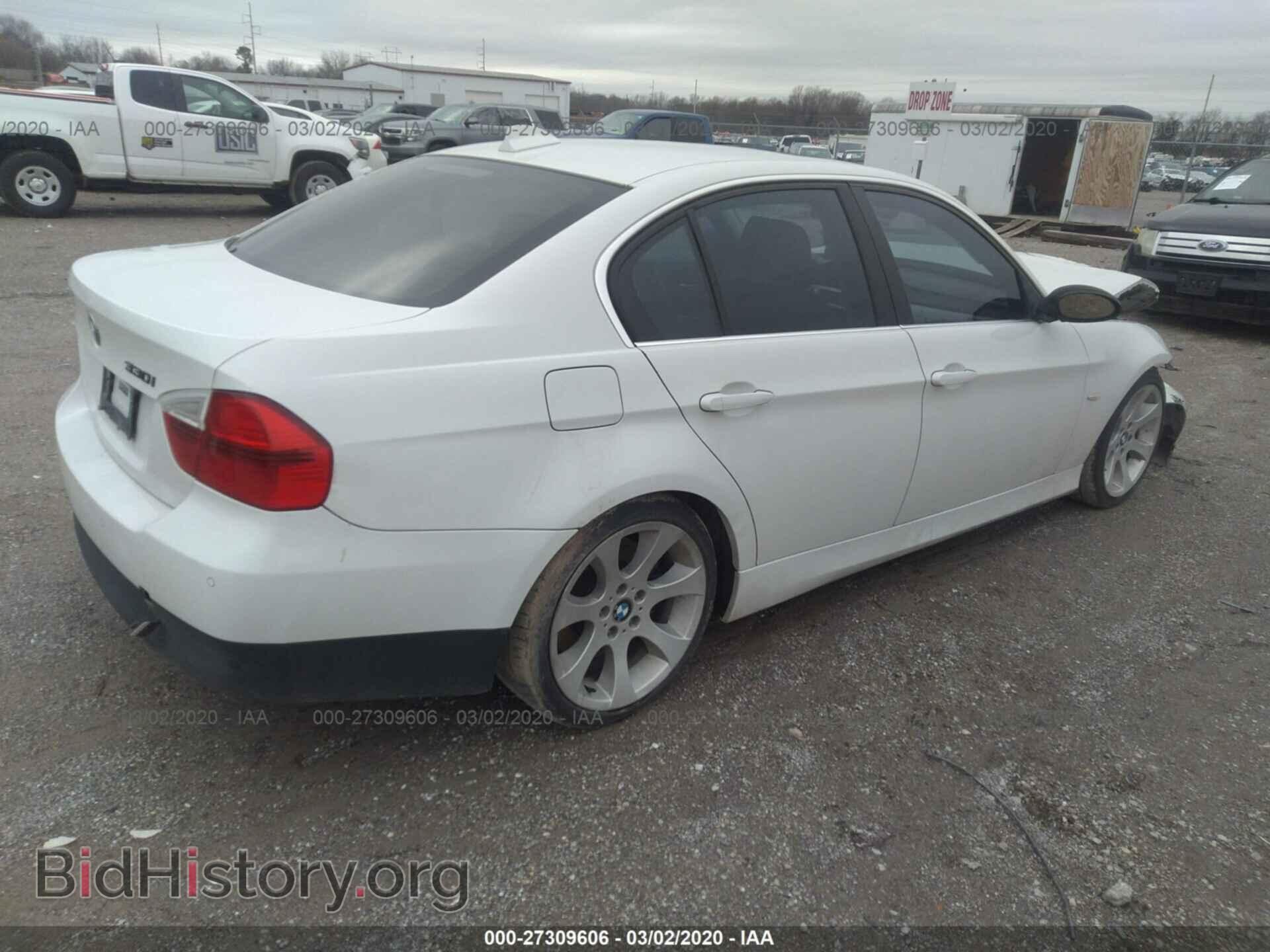 2006 BMW 330 - VIN: WBAVB33526KS34238 - Photo 4